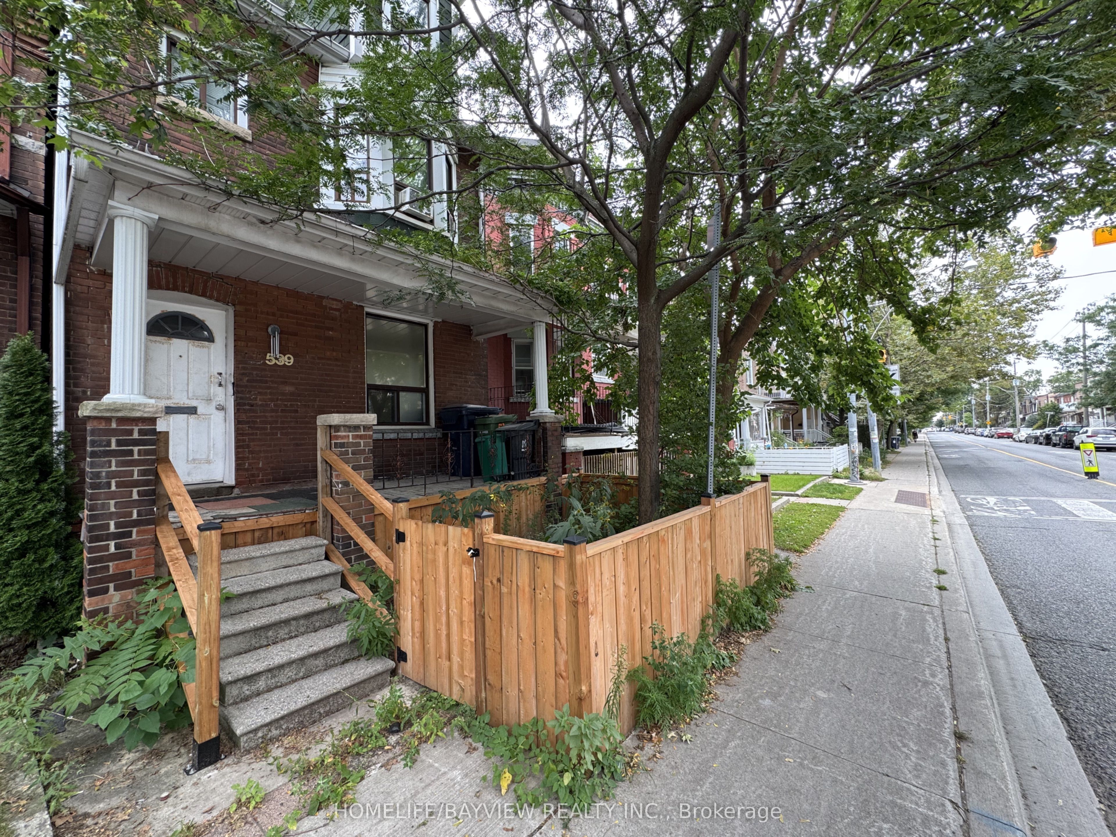 539 Lansdowne Avenue Property Photo 1