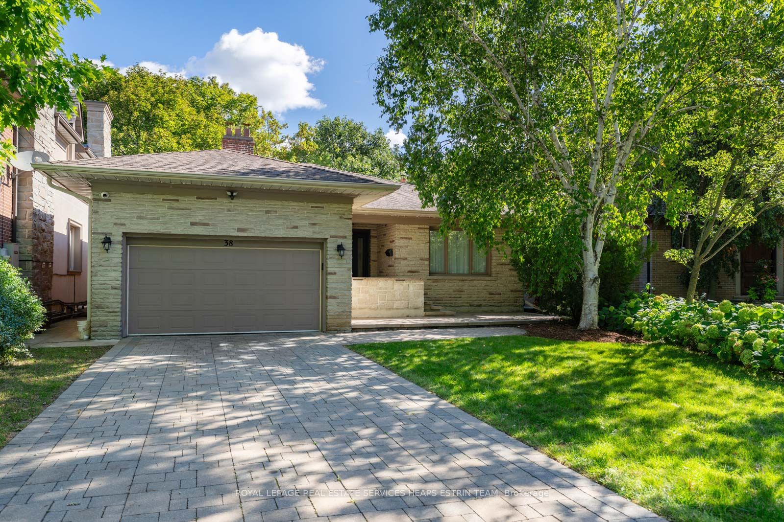 38 Killdeer Crescent
