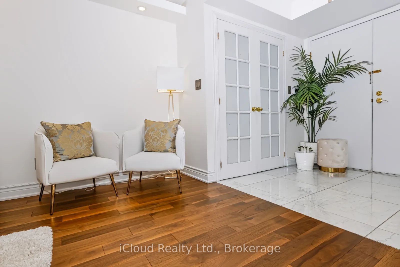 18 Hollywood Avenue 800 Property Photo 14