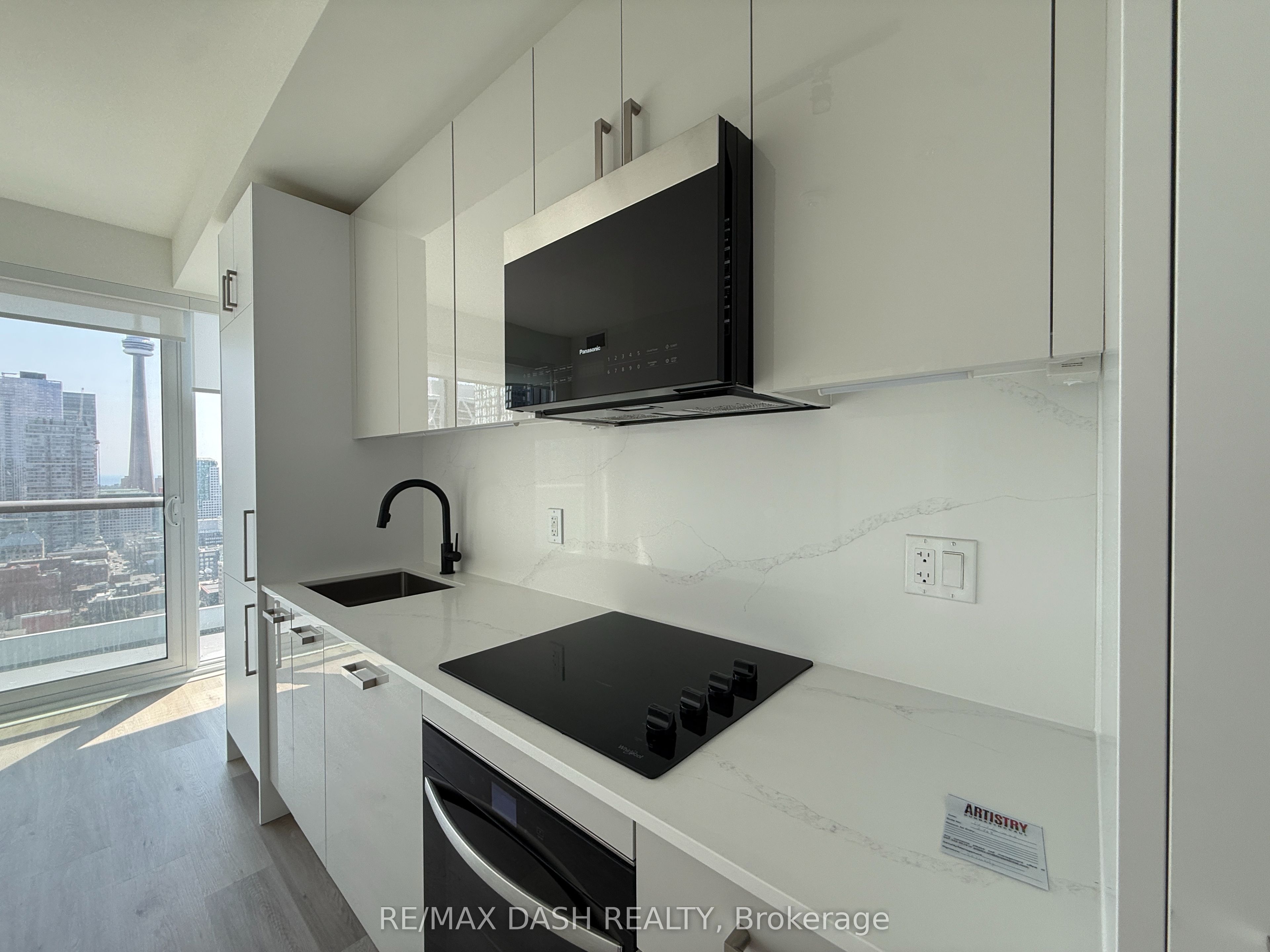 280 Dundas Street W 3109 Property Photo 8