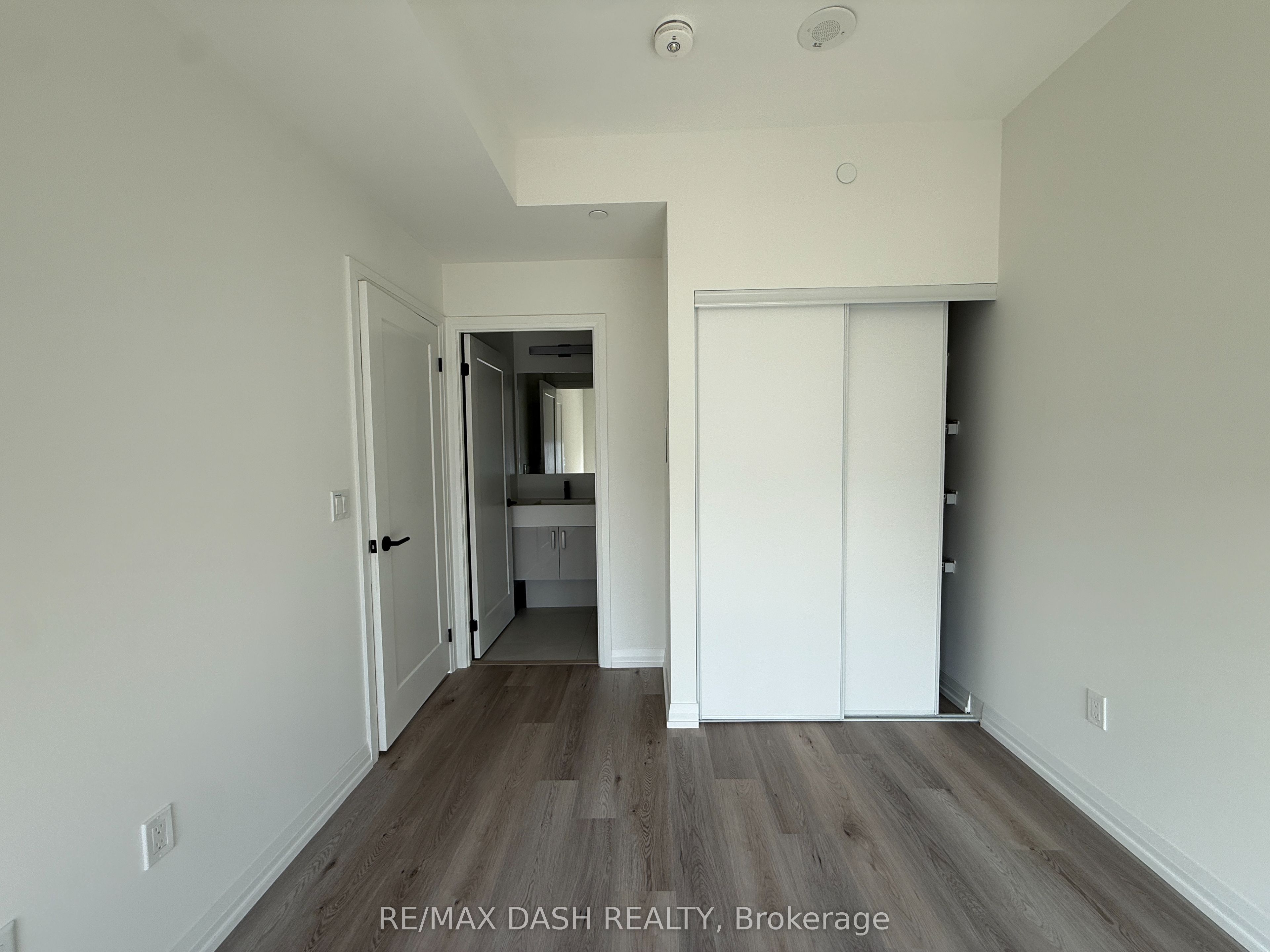 280 Dundas Street W 3109 Property Photo 15