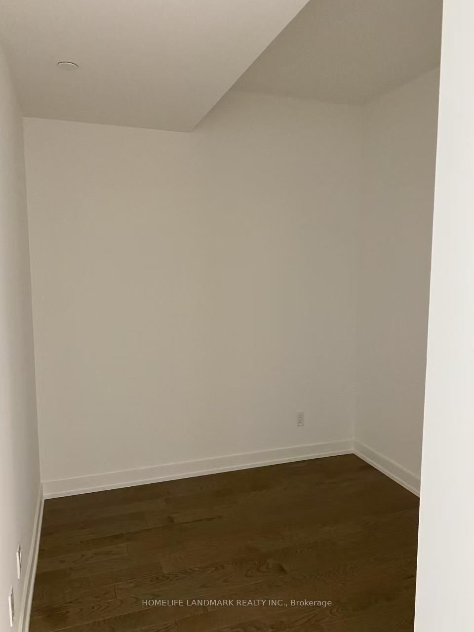 20 Lombard Street 3905 Property Photo 8
