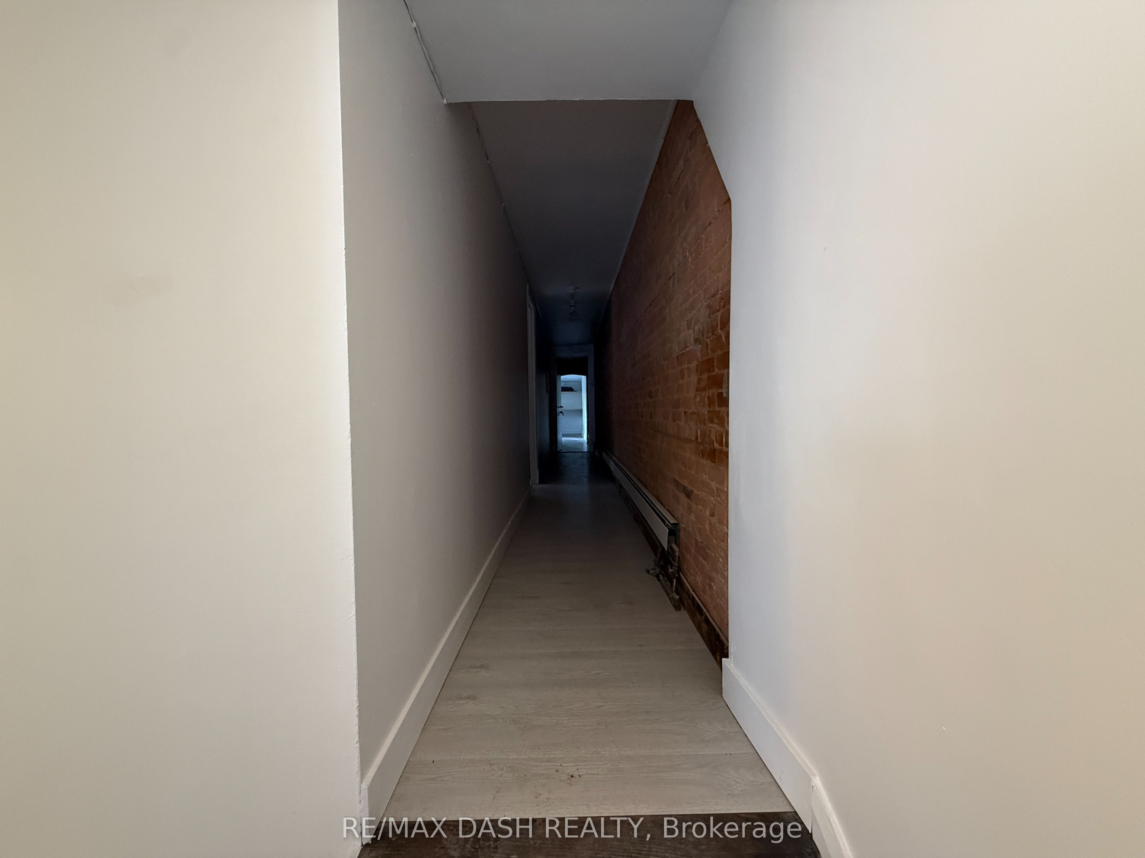 1303 Bloor Street W 2 Property Photo 5