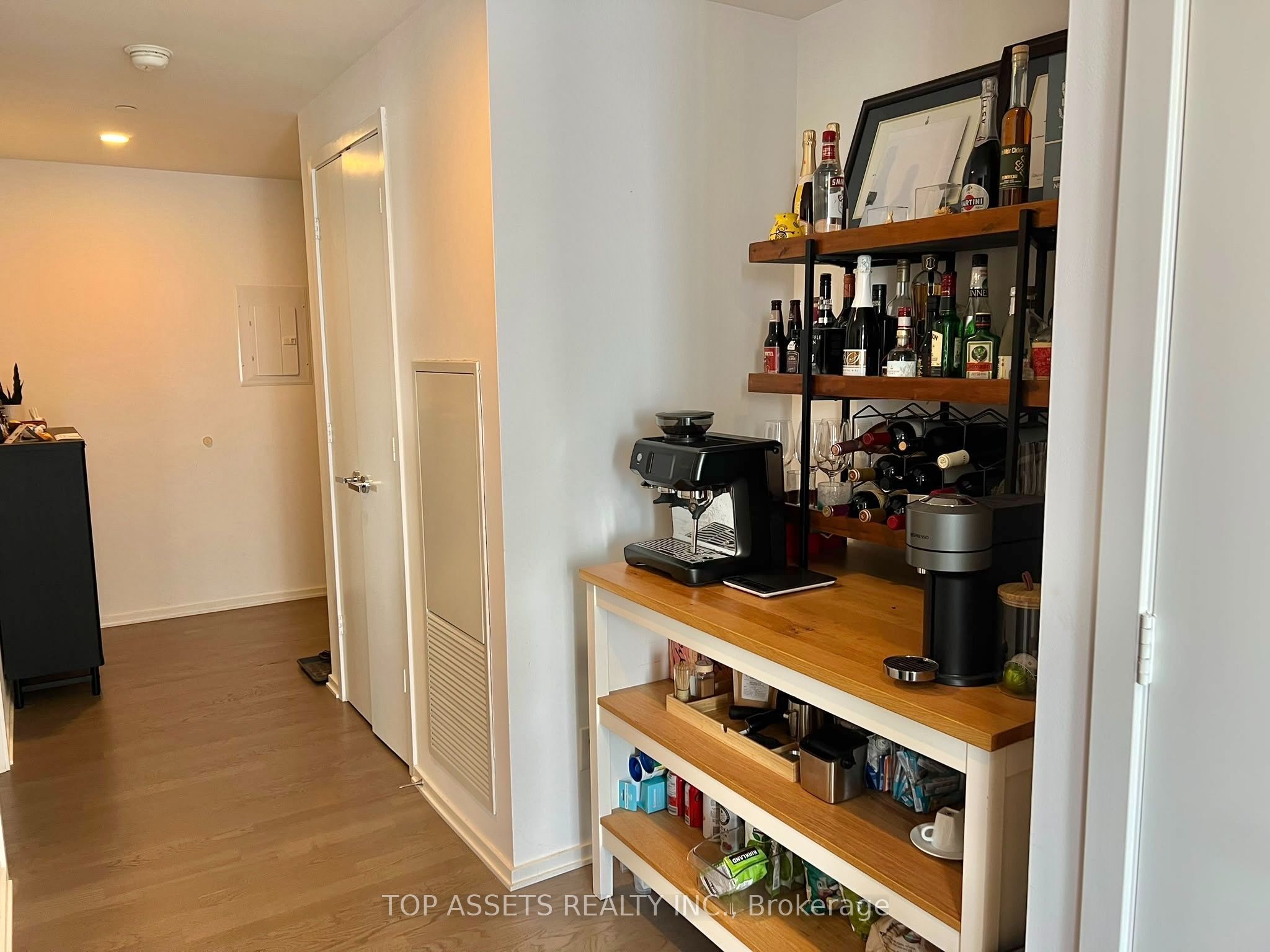 1 Bloor Street E 4409 Property Photo 15