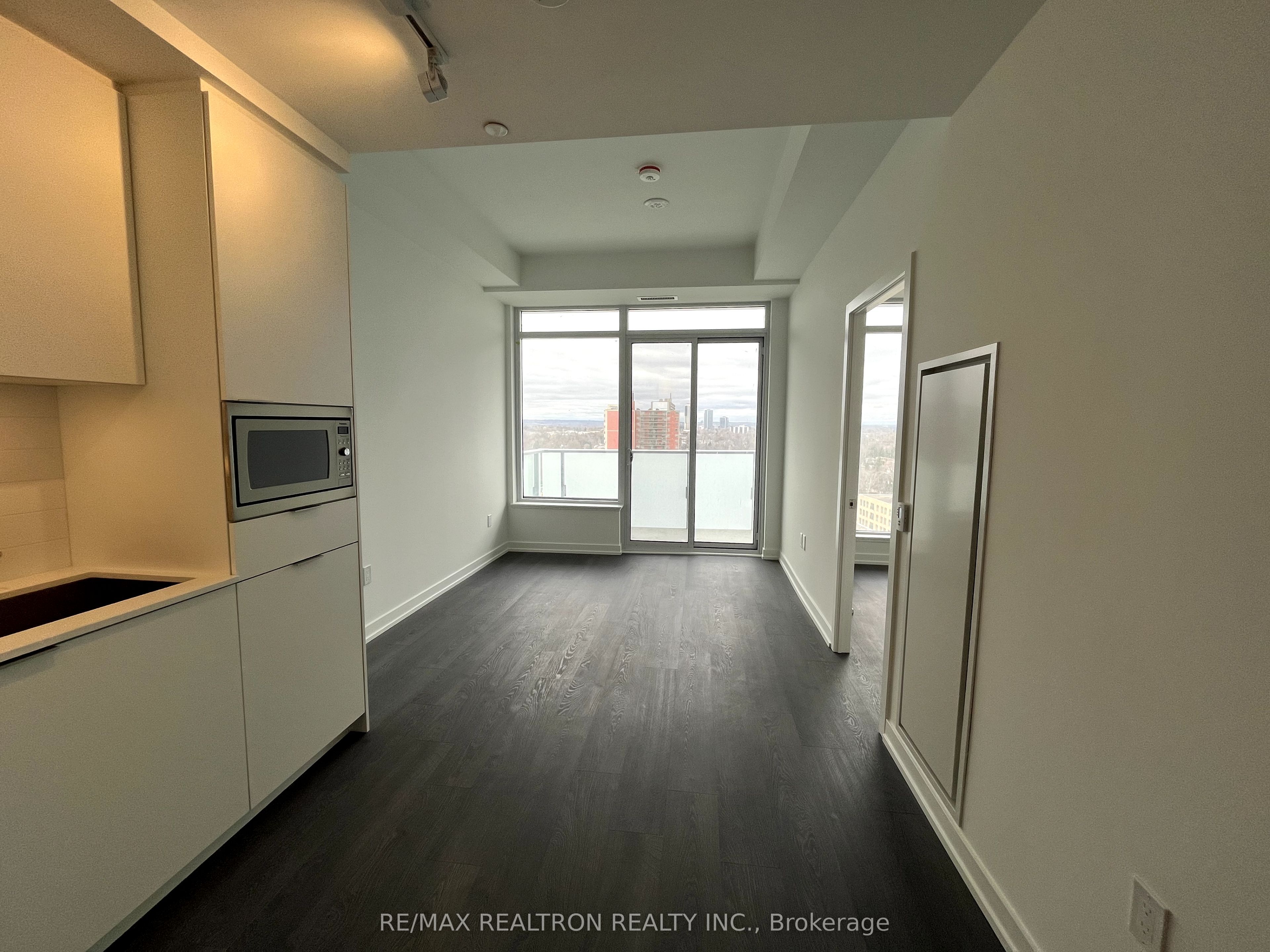 7 Golden Lion Heights N1102 Property Photo 1
