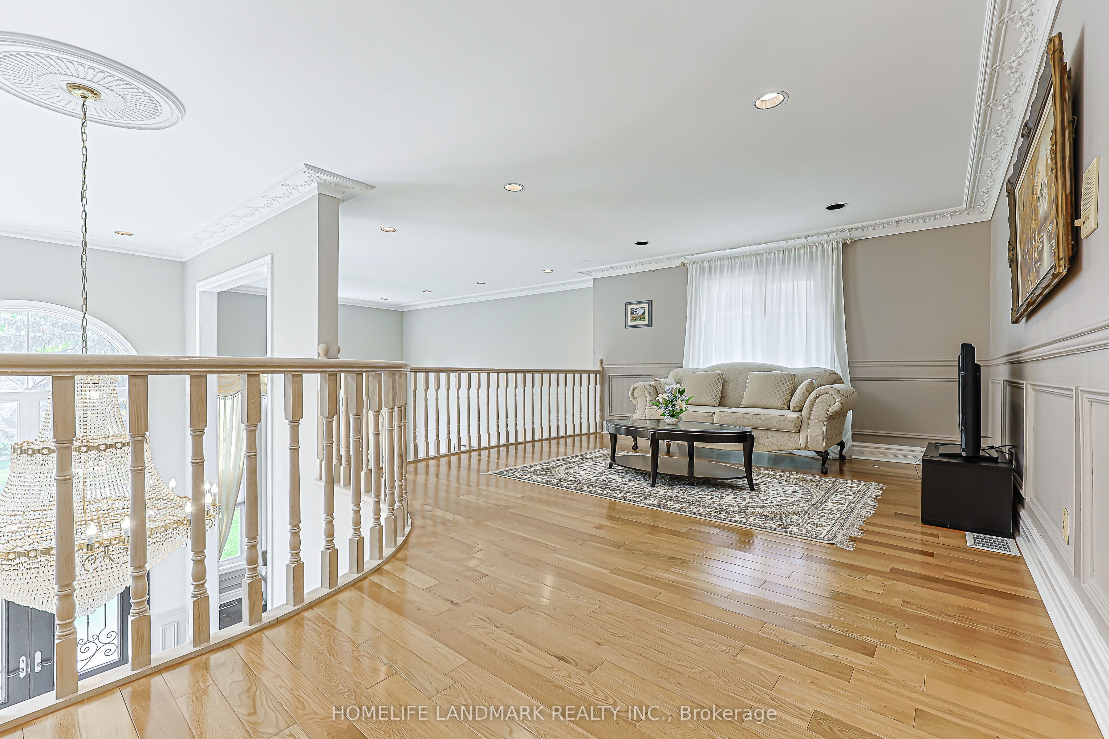 252 Dunview Avenue N Property Photo 25