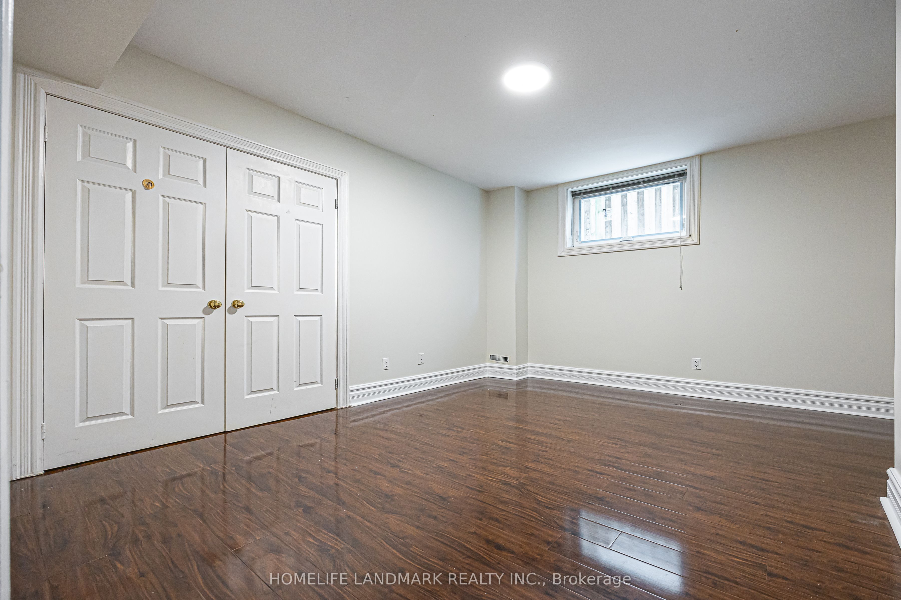 252 Dunview Avenue N Property Photo 46