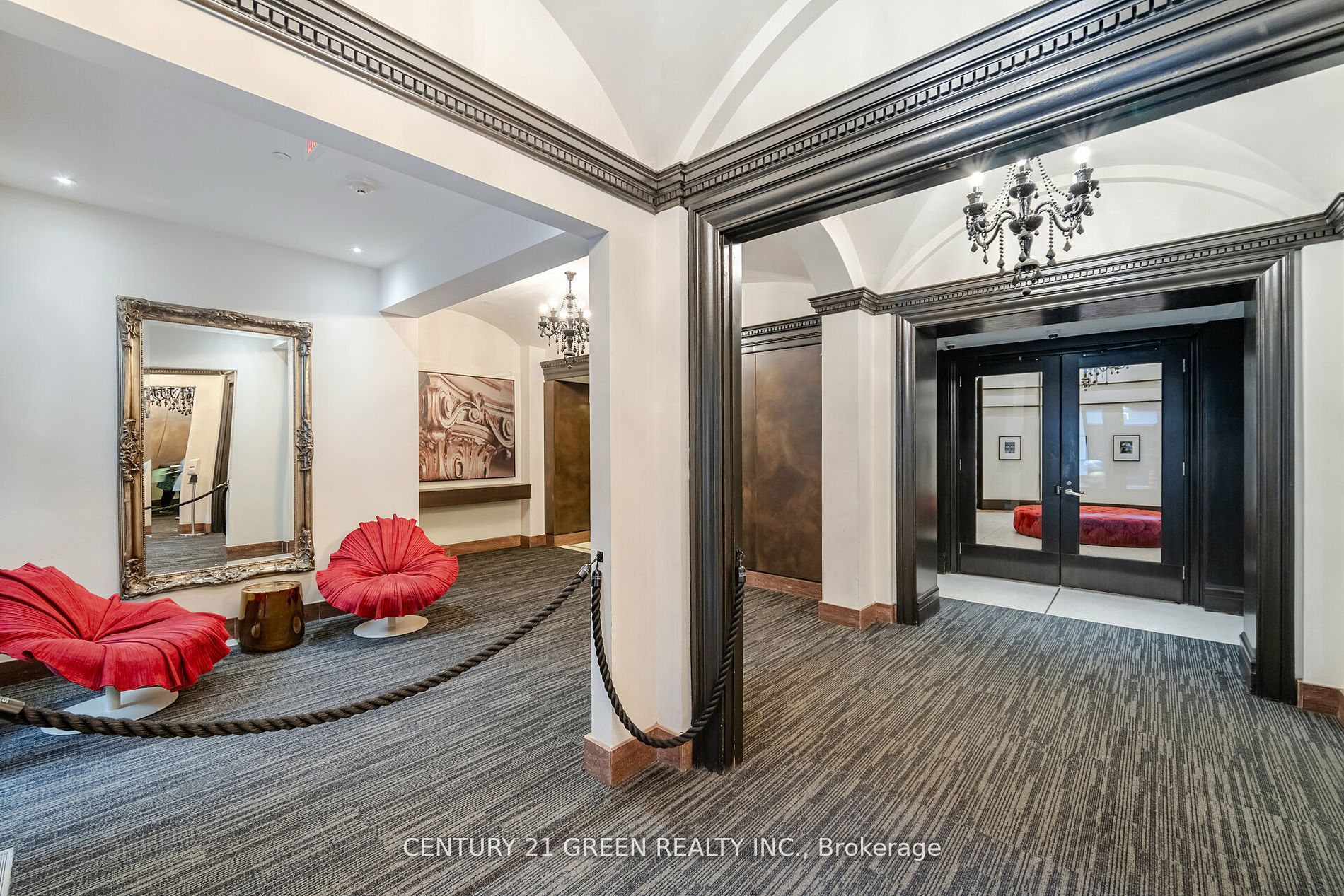 197 Yonge Street 1503 Property Photo 4