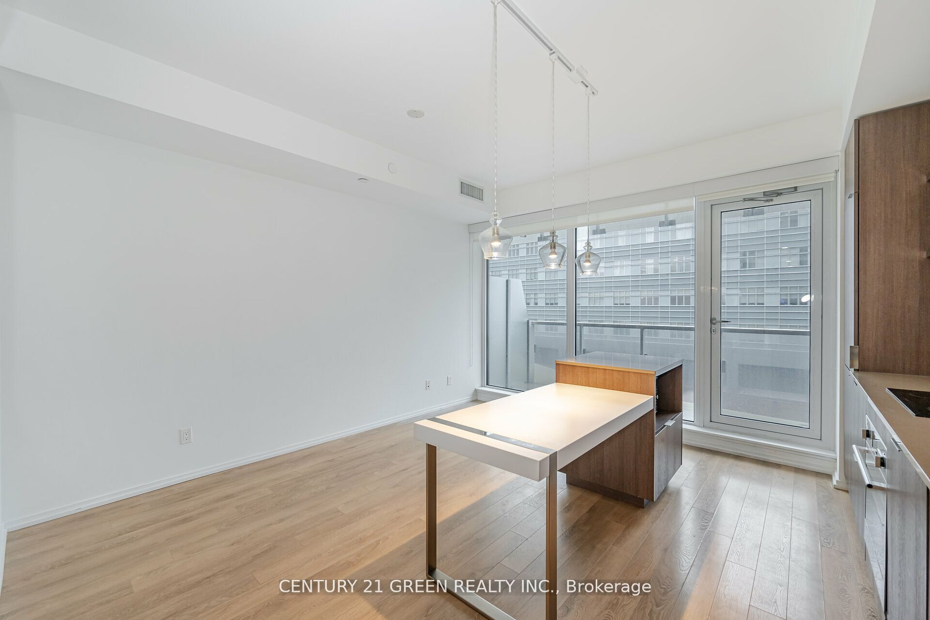 197 Yonge Street 1503 Property Photo 19