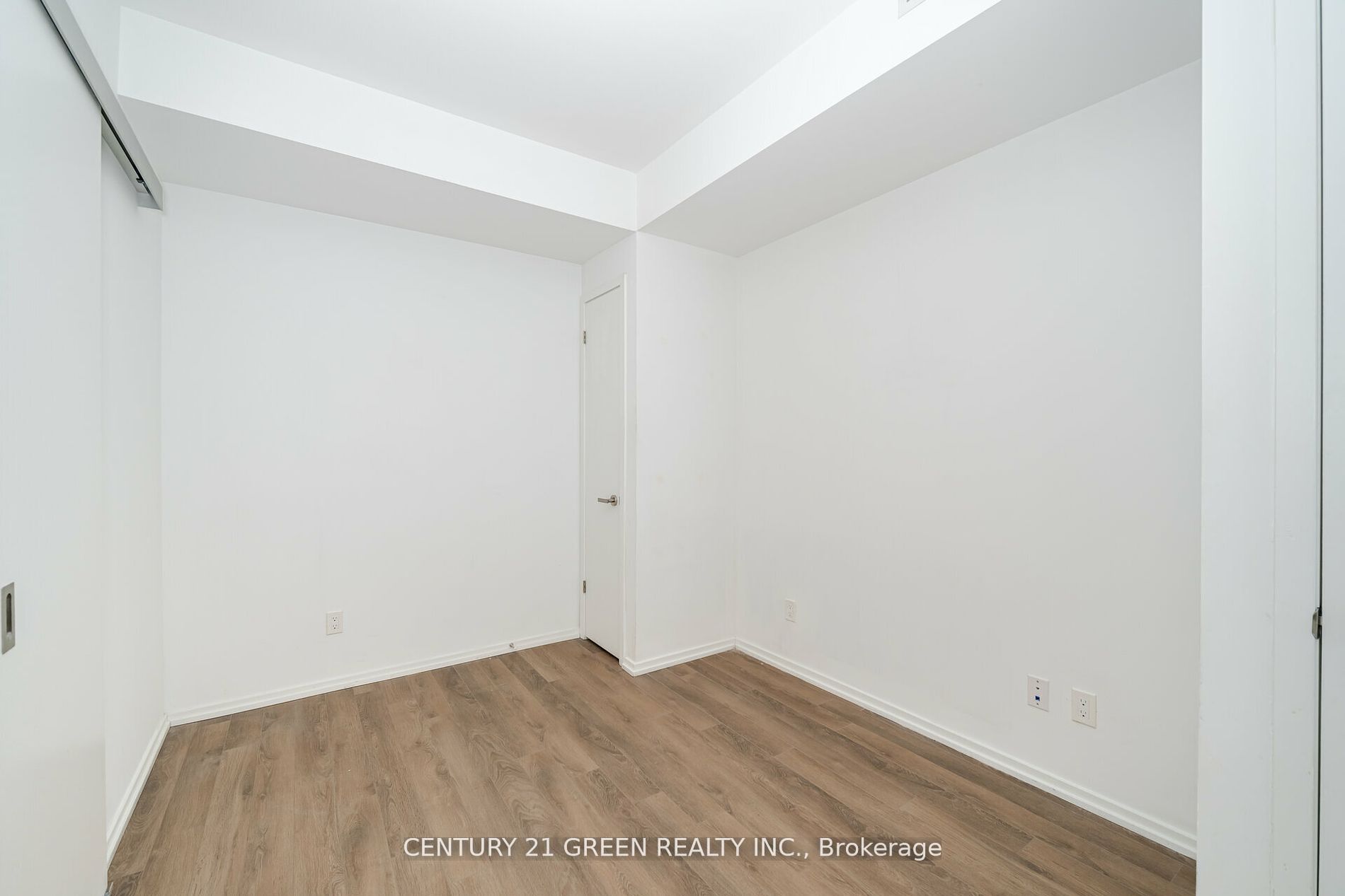 197 Yonge Street 1503 Property Photo 23