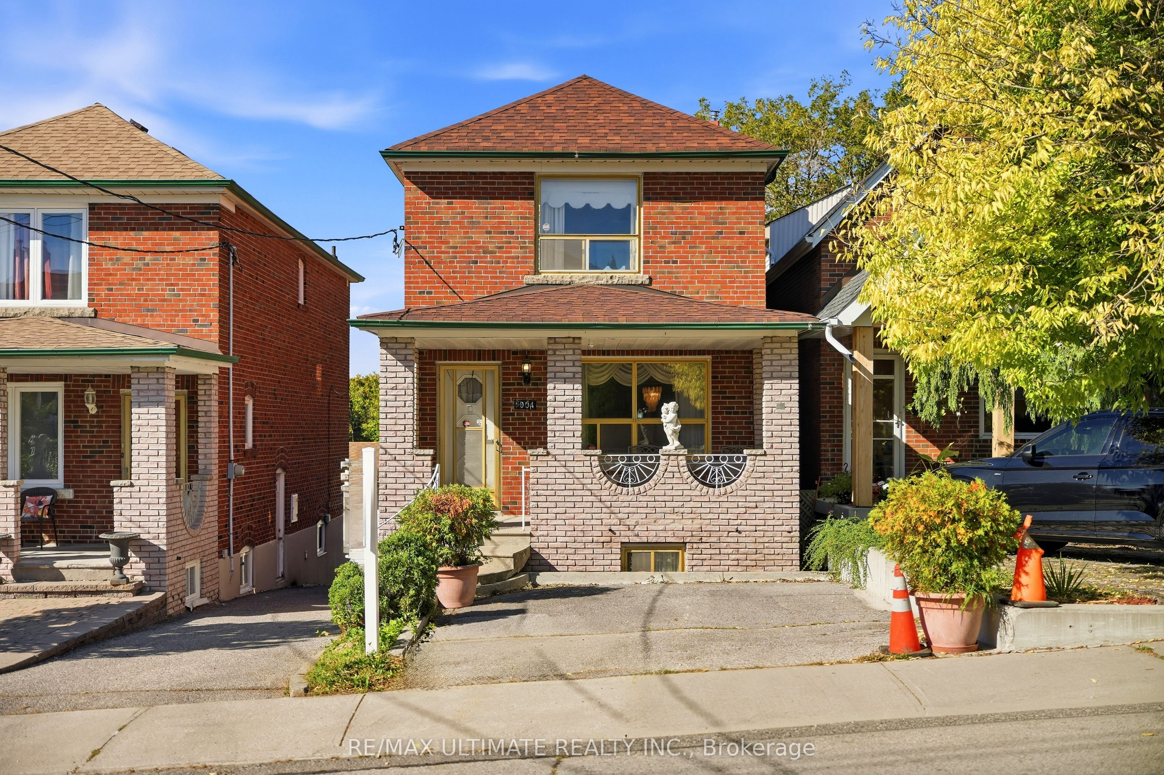 500 A Northcliffe Boulevard Property Photo 1