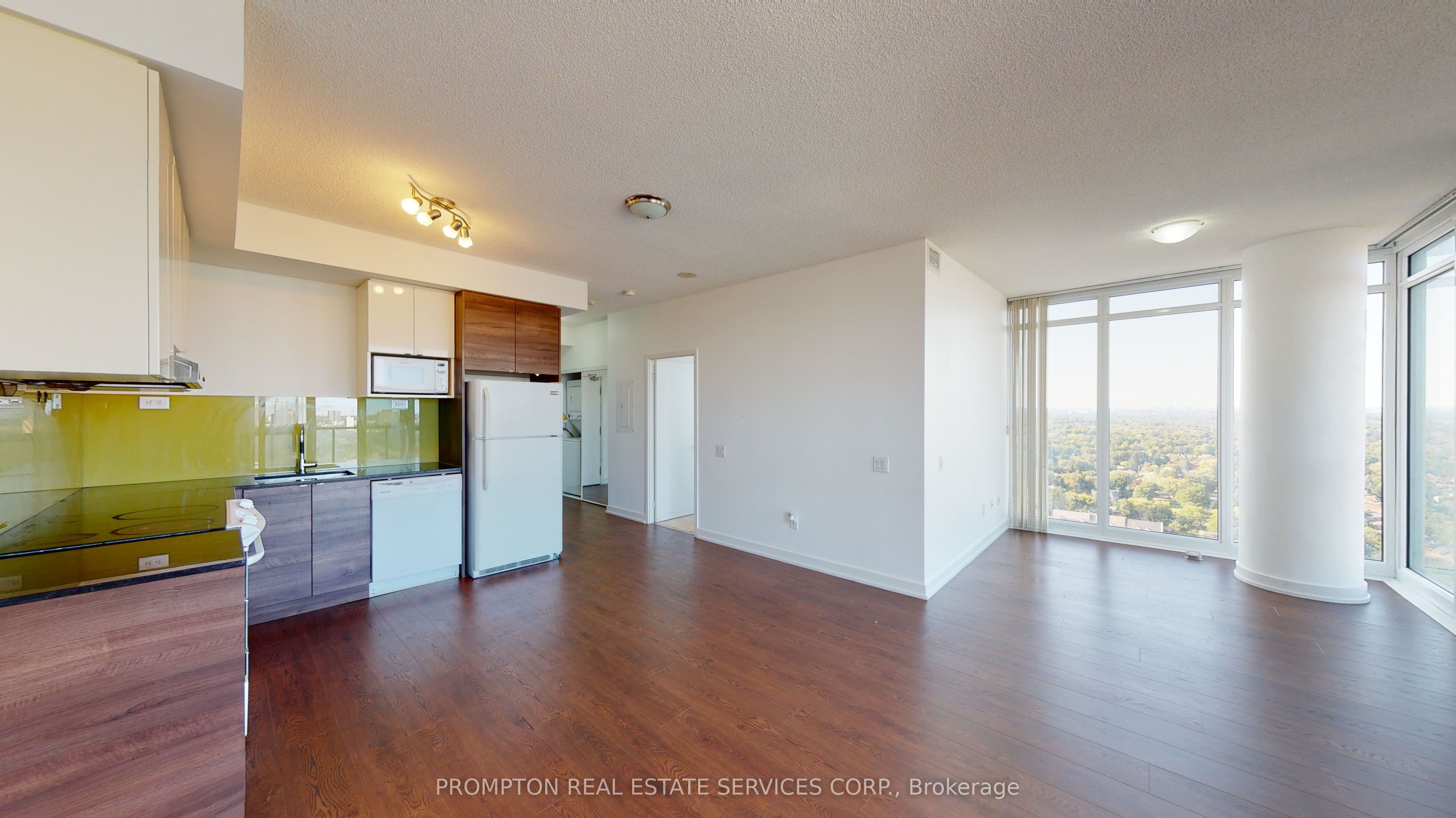 121 Mcmahon Drive 2901 Property Photo 4