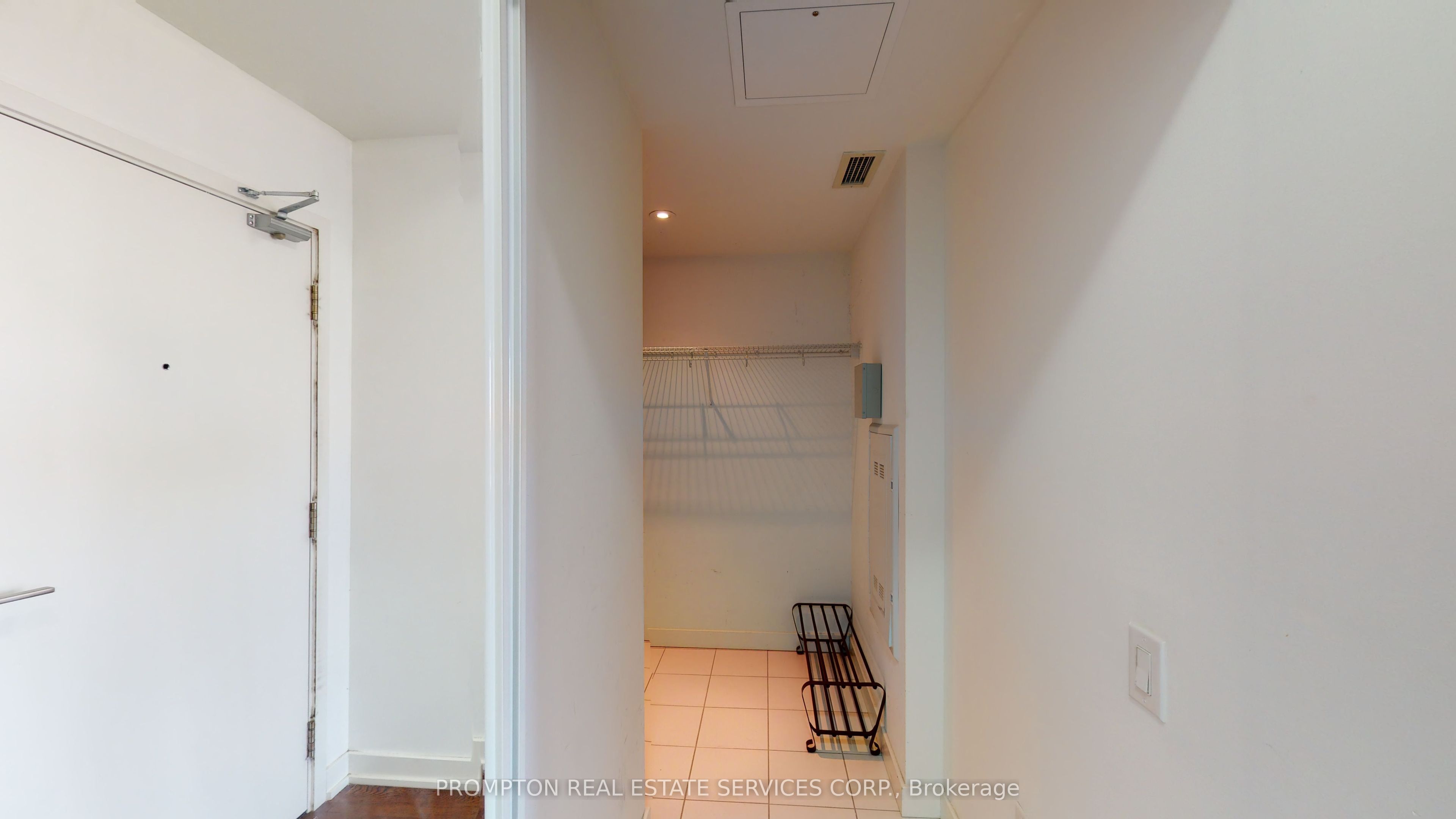 121 Mcmahon Drive 2901 Property Photo 12