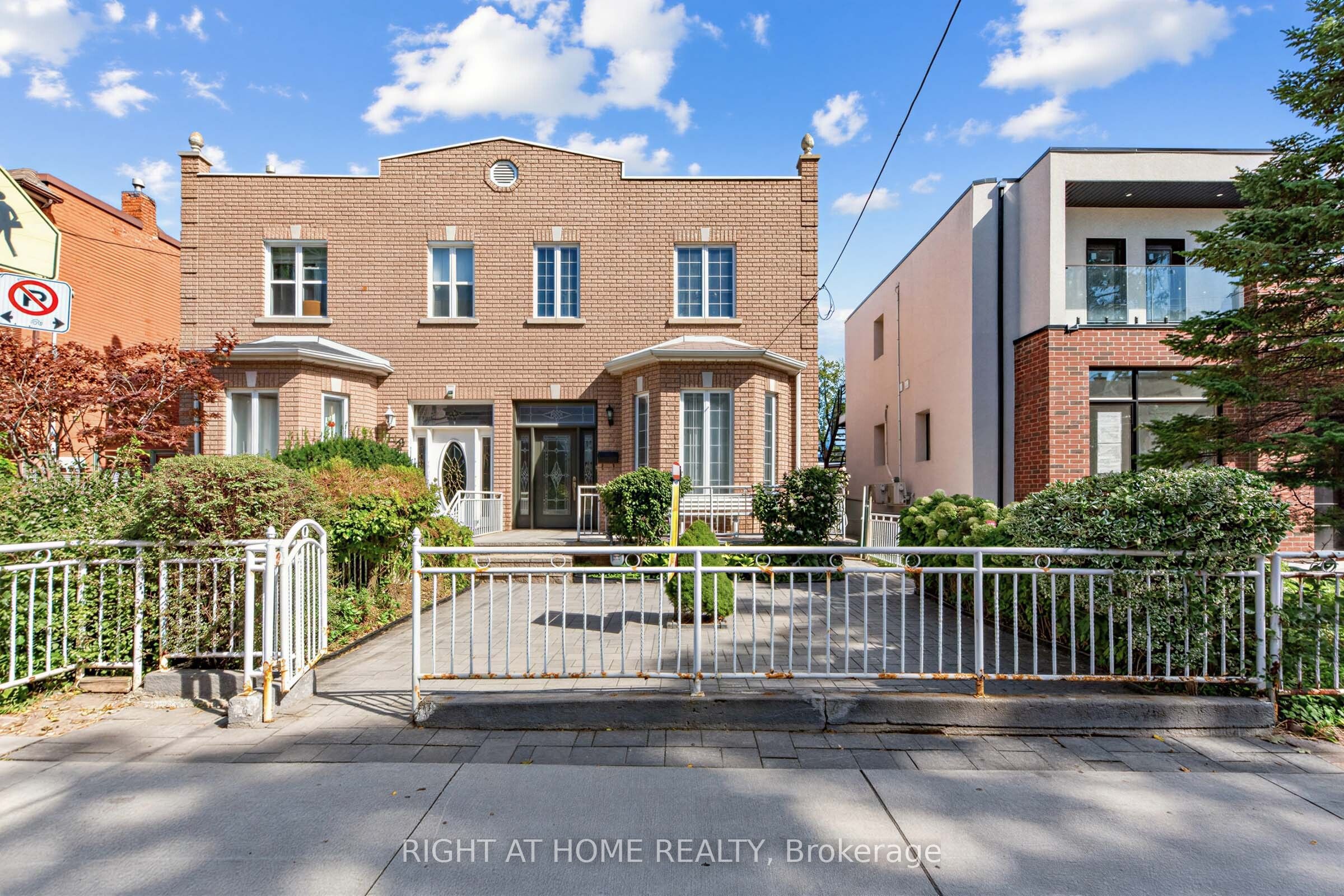 147 Dovercourt Road Property Photo 1