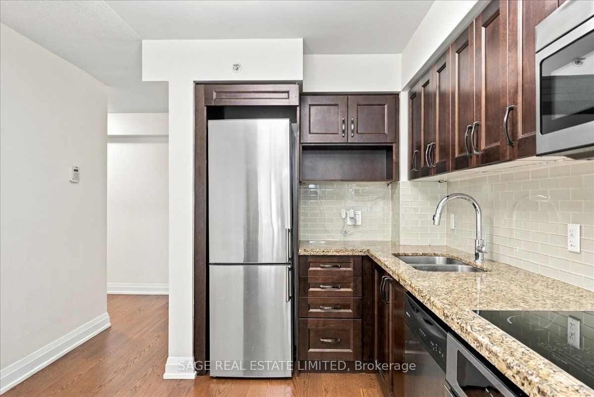 565 Wilson Avenue W204 Property Photo 8