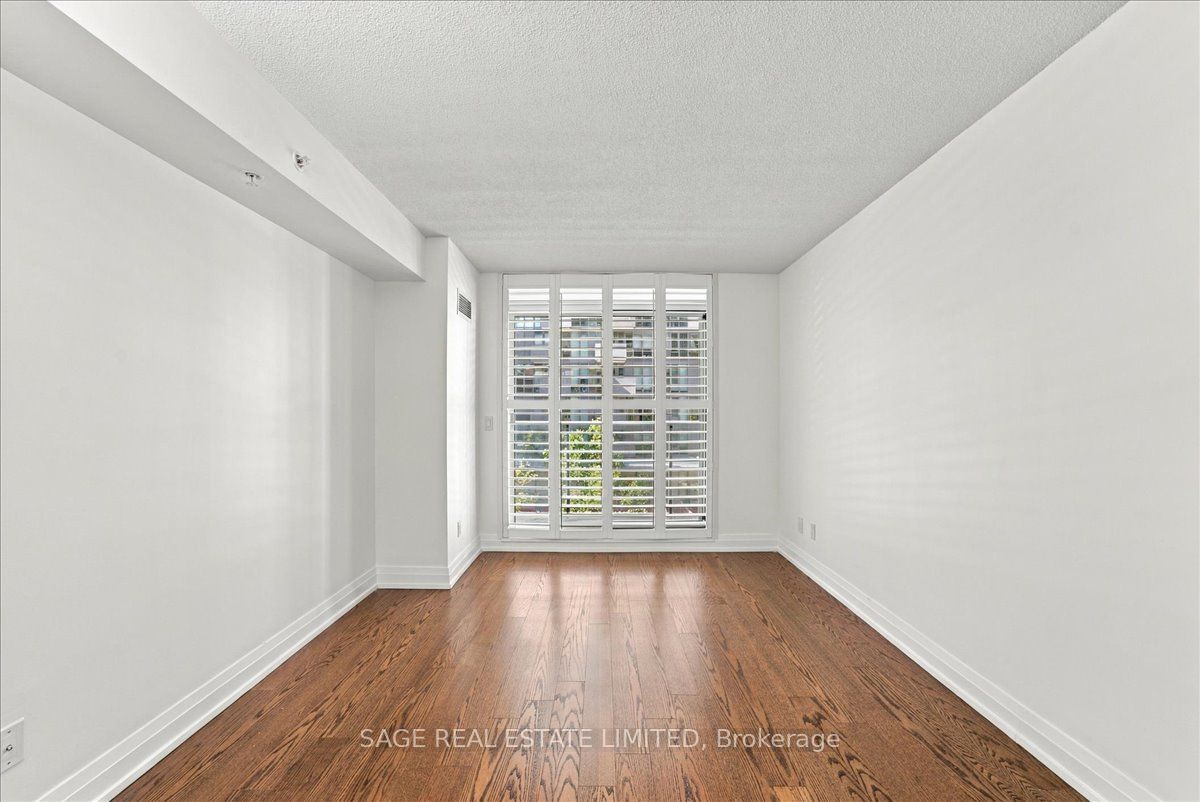 565 Wilson Avenue W204 Property Photo 11