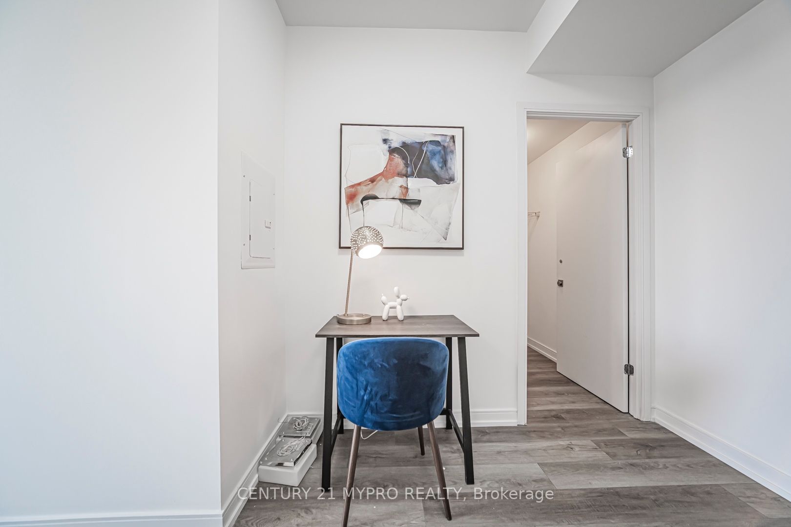 57 St. Joseph Street 417 Property Photo 14