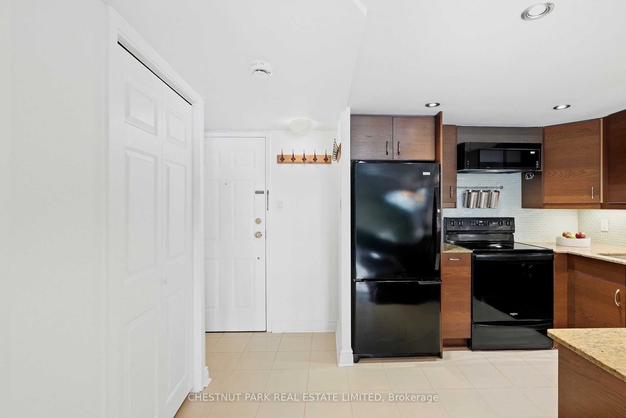 65 Scadding Avenue 211 Property Photo 2