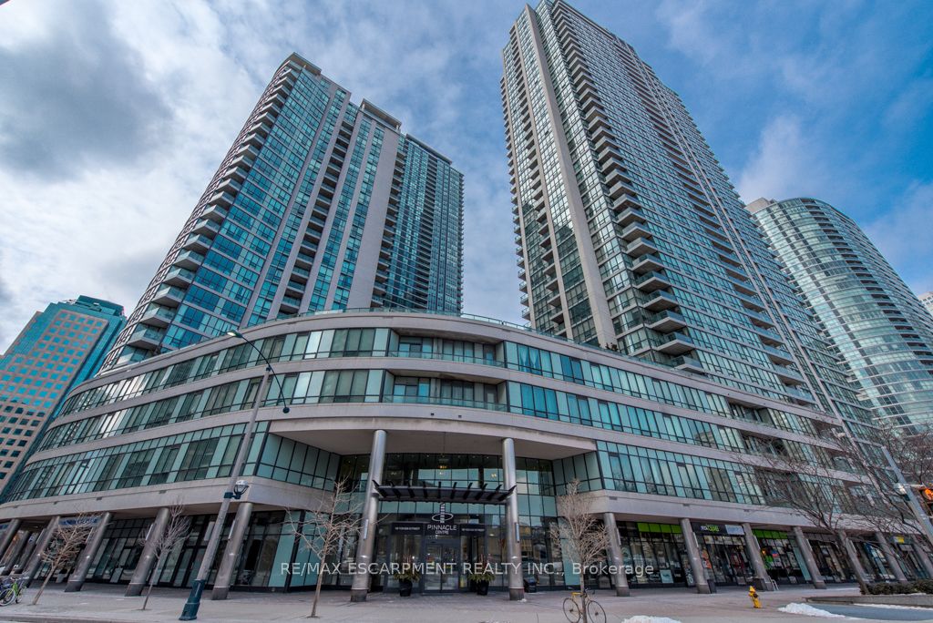 16 Yonge Street 2903 Property Photo 1
