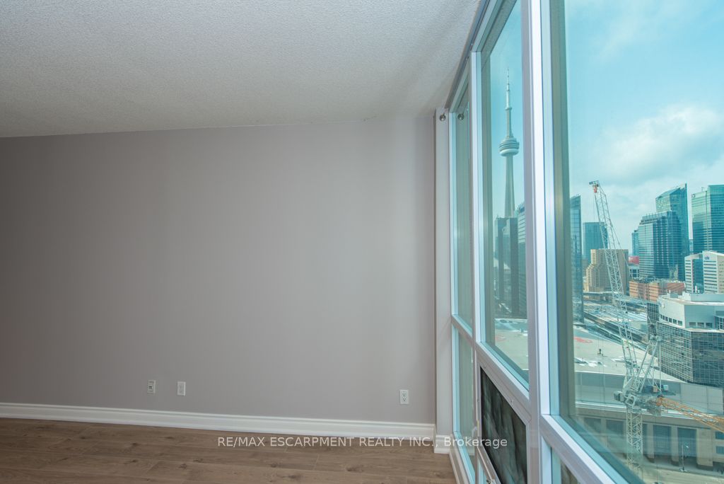 16 Yonge Street 2903 Property Photo 6