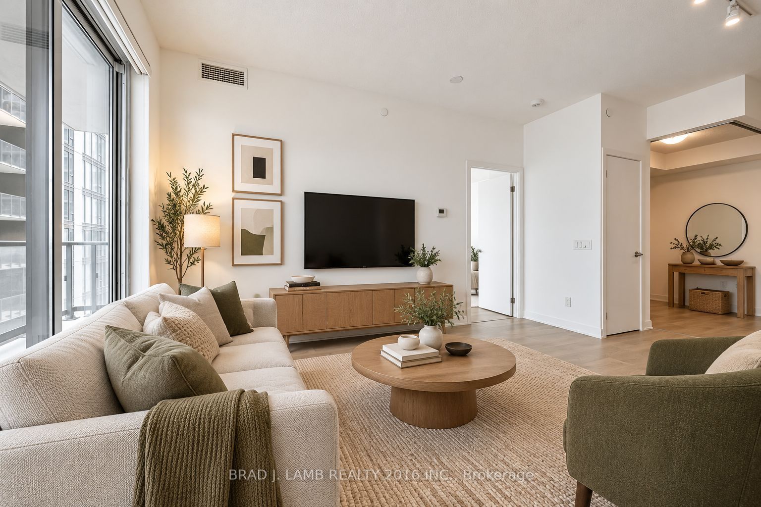 87 Peter Street 2810 Property Photo 1