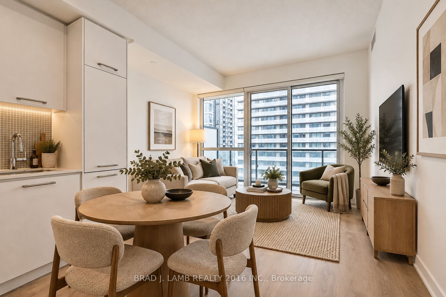 87 Peter Street 2810 Property Photo 2