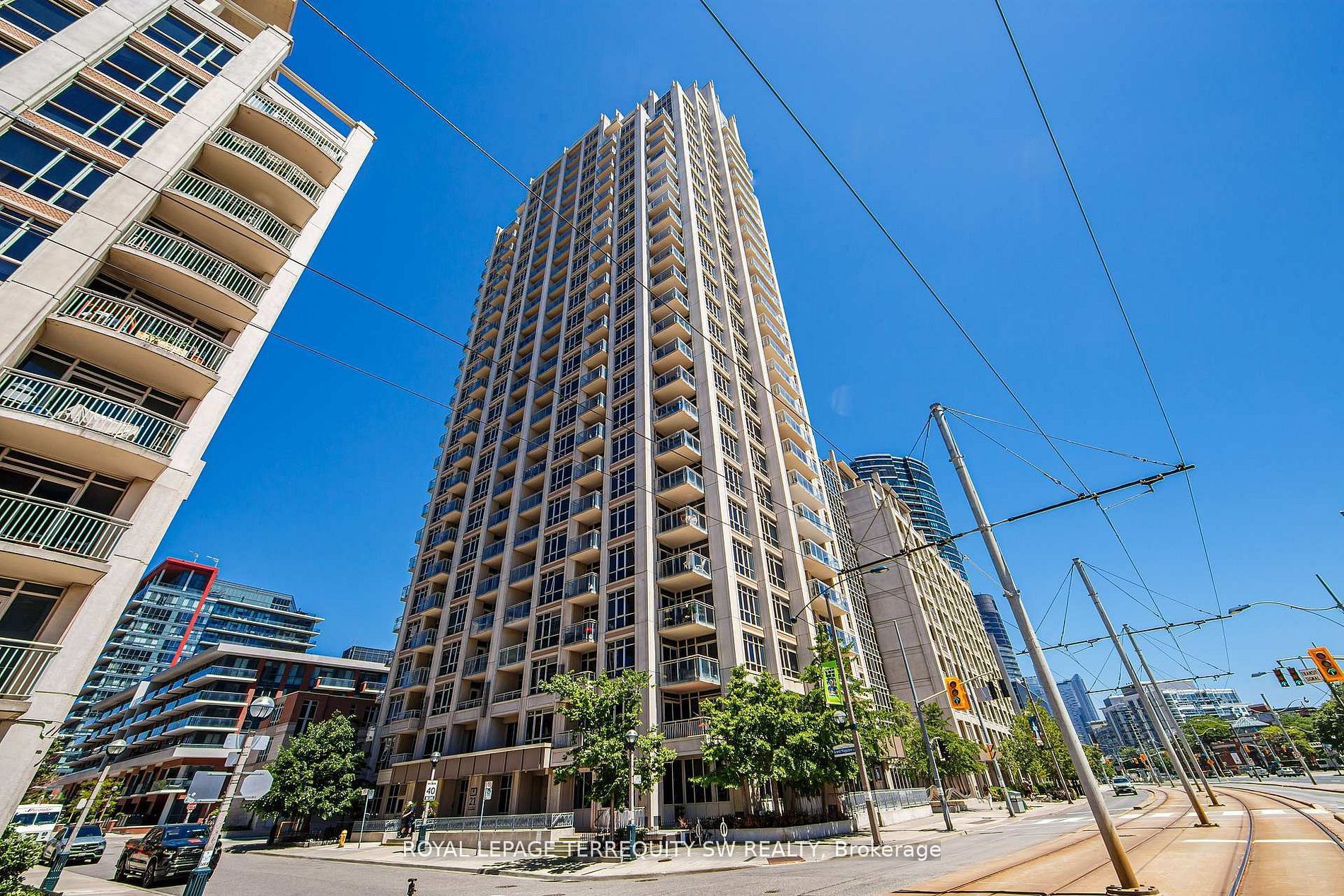 21 Grand Magazine Street 809 Property Photo 1