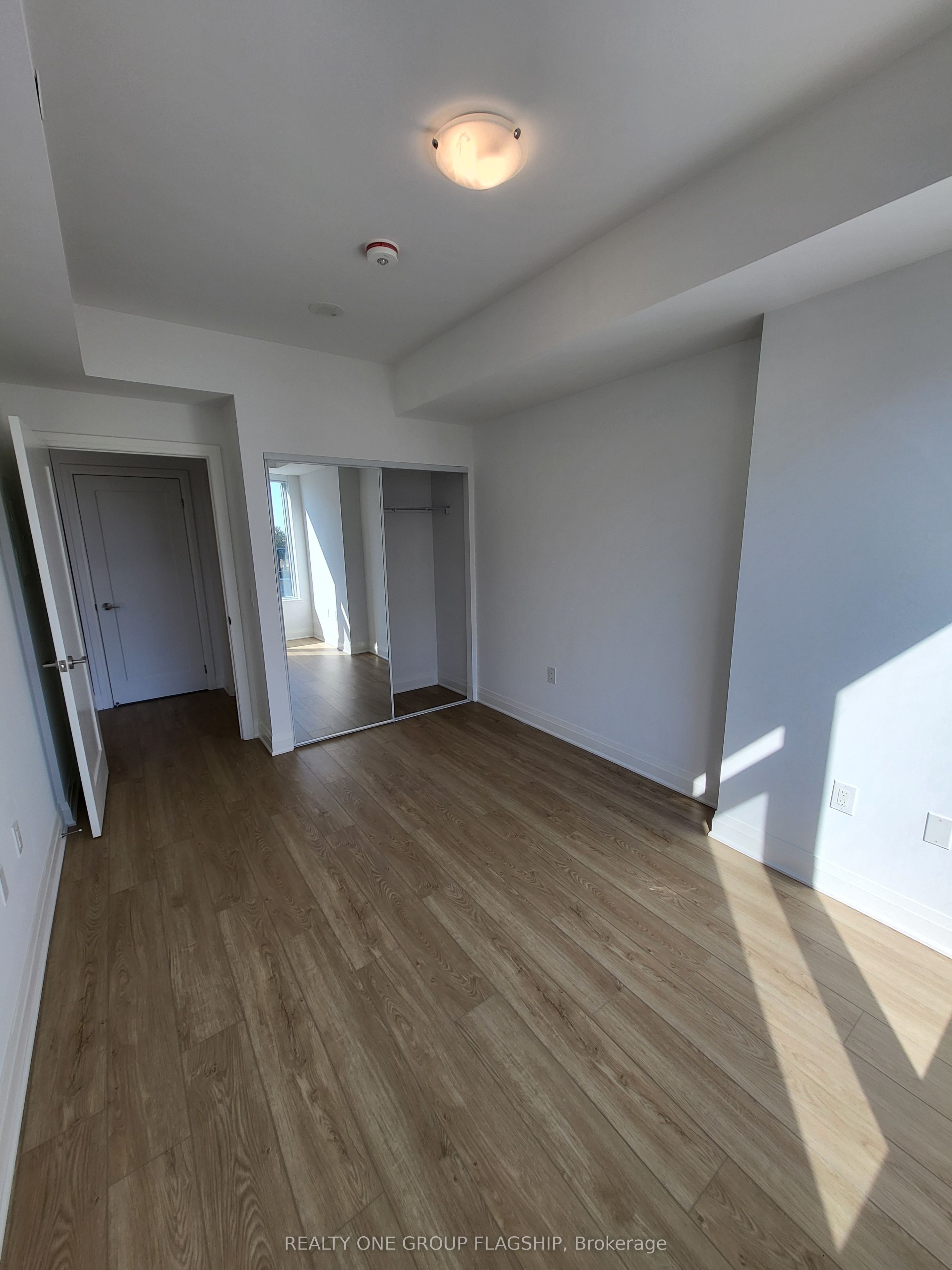 700 W Sheppard Avenue W 618 Property Photo 20