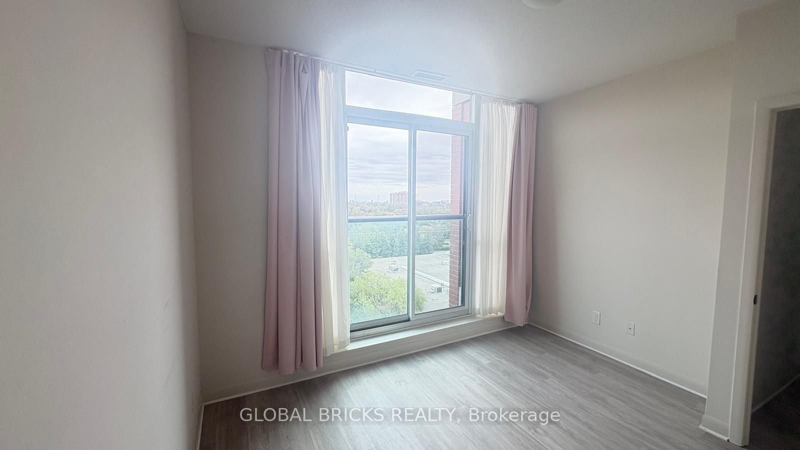 525 Wilson Avenue 911 Property Photo 22