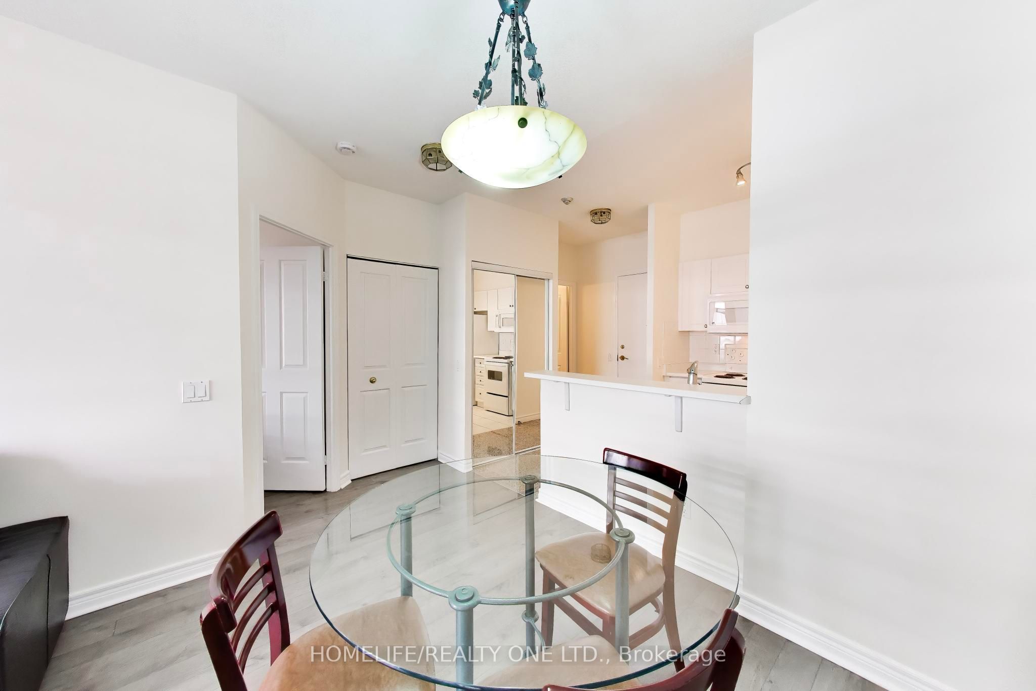 152 St Patrick Street 1105 Property Photo 16