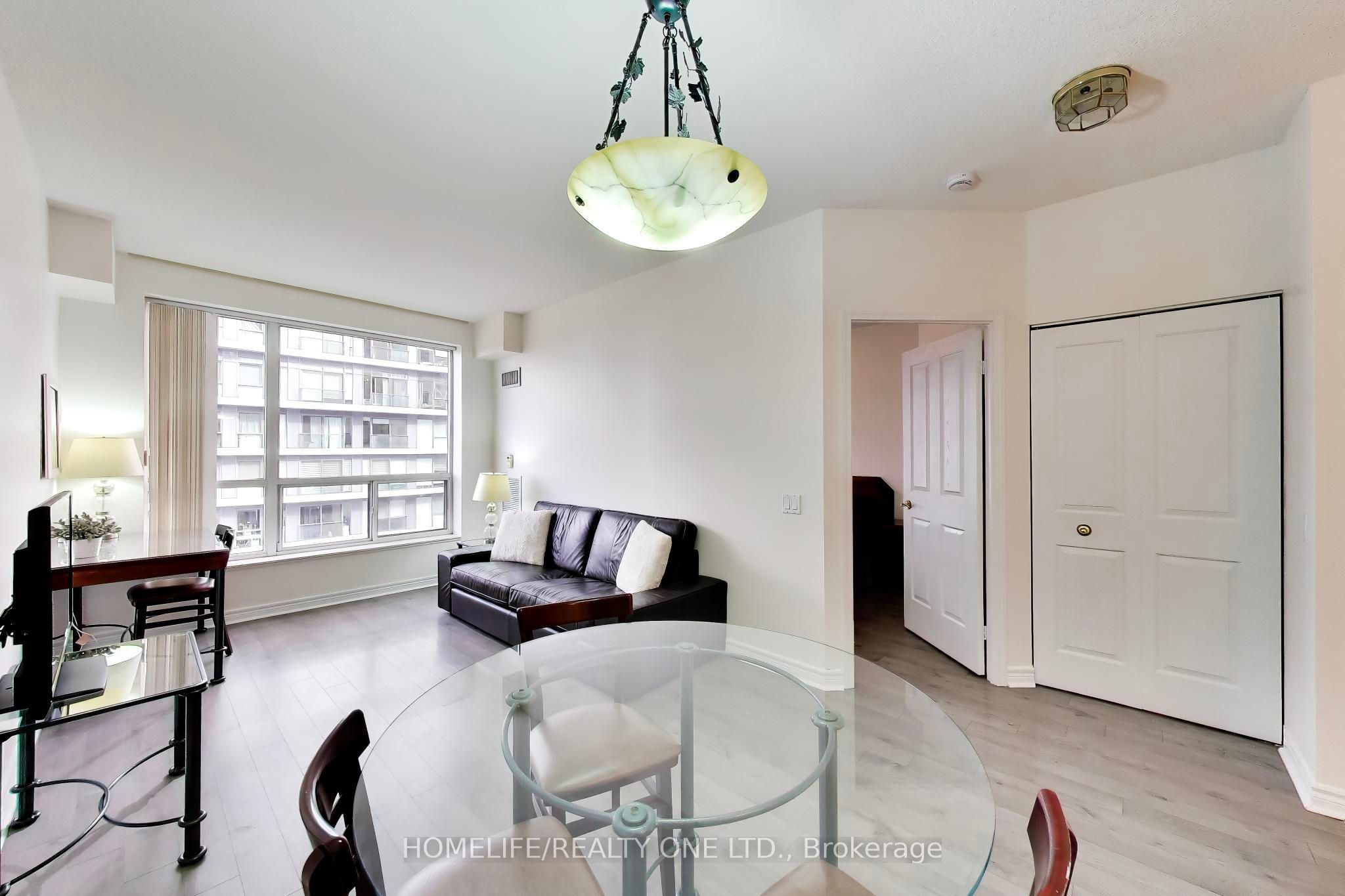 152 St Patrick Street 1105 Property Photo 17