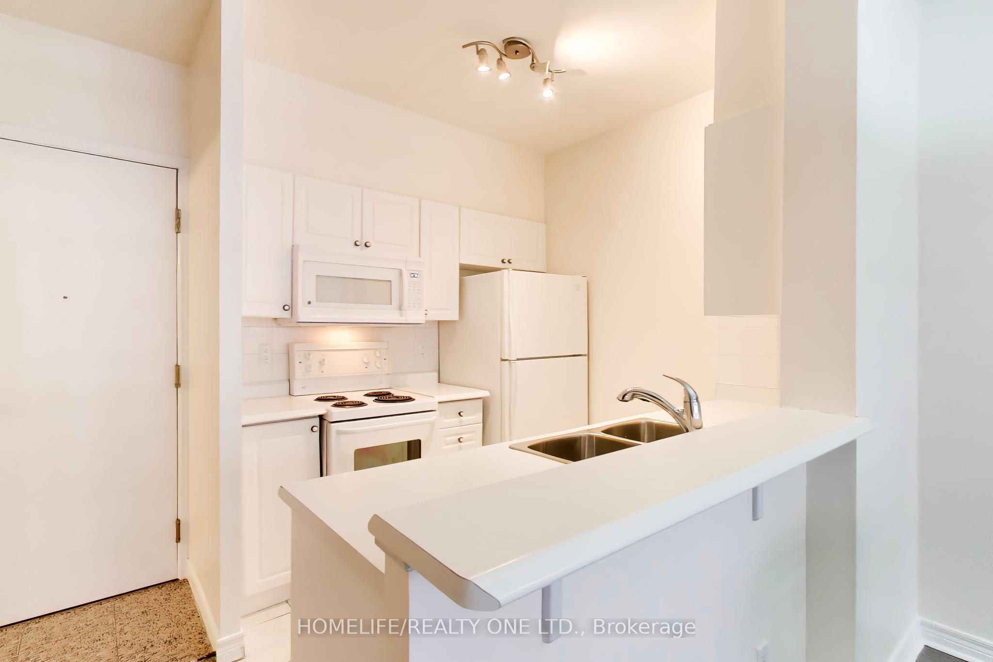 152 St Patrick Street 1105 Property Photo 18