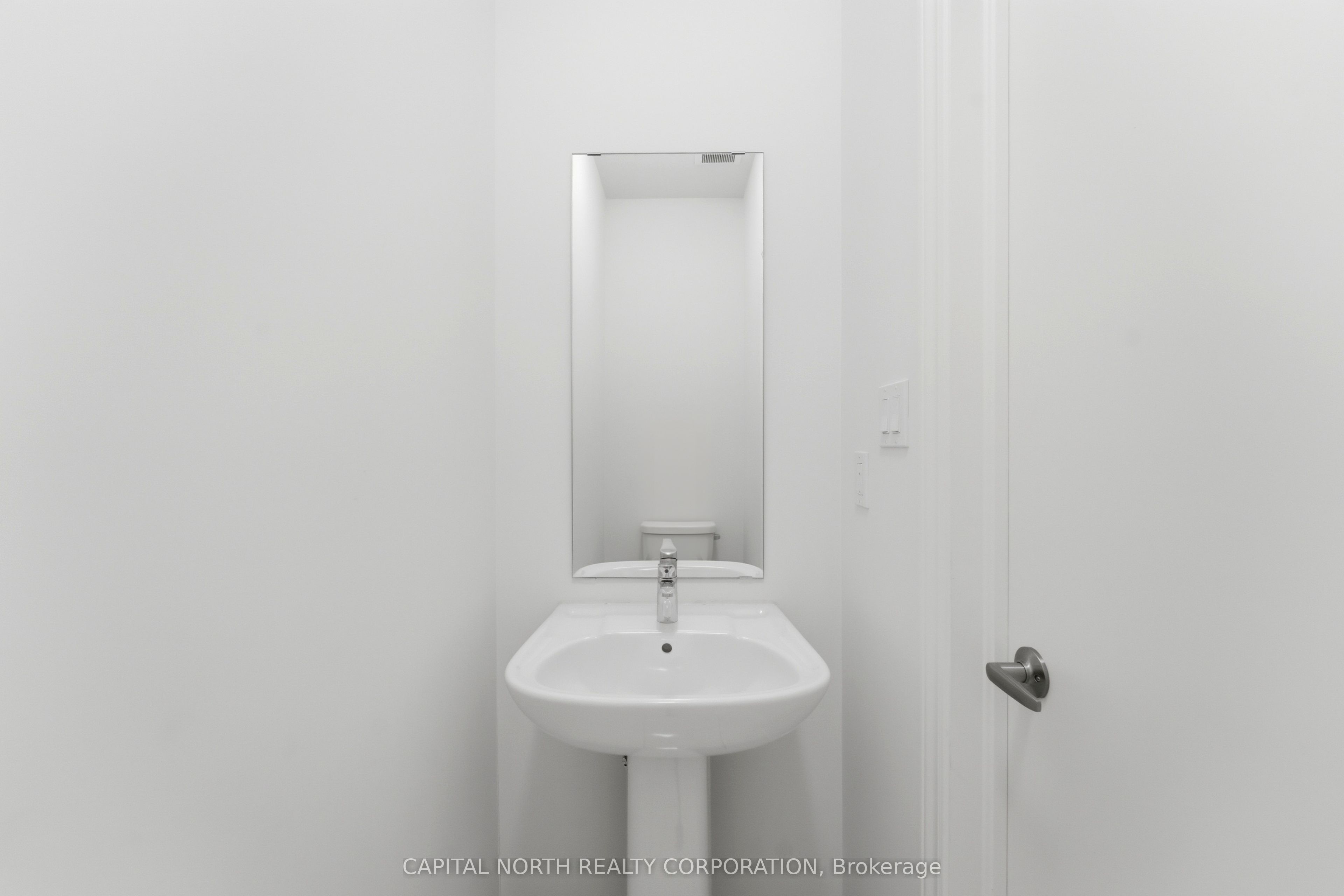 54b Touraine Avenue Property Photo 9