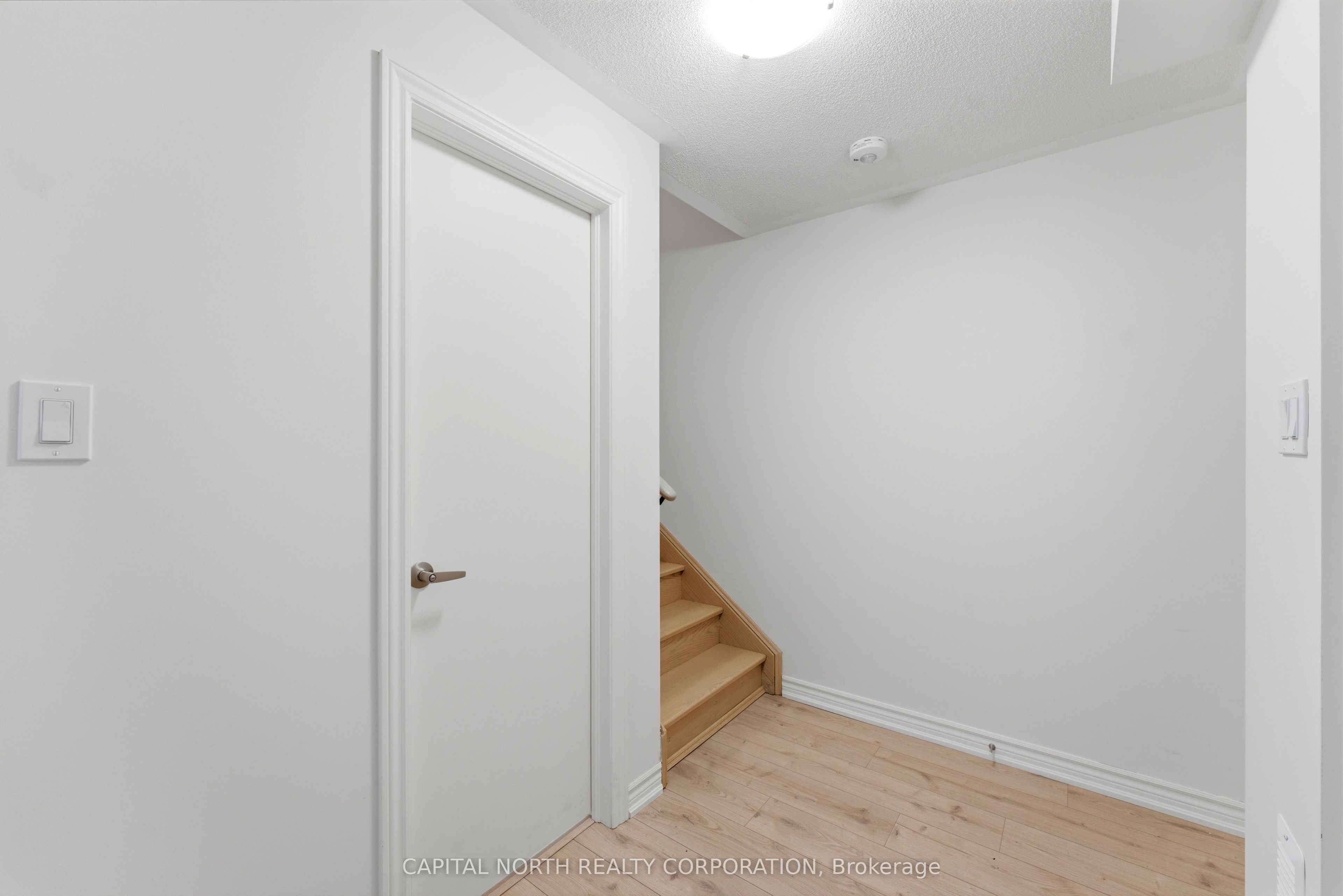 54b Touraine Avenue Property Photo 23