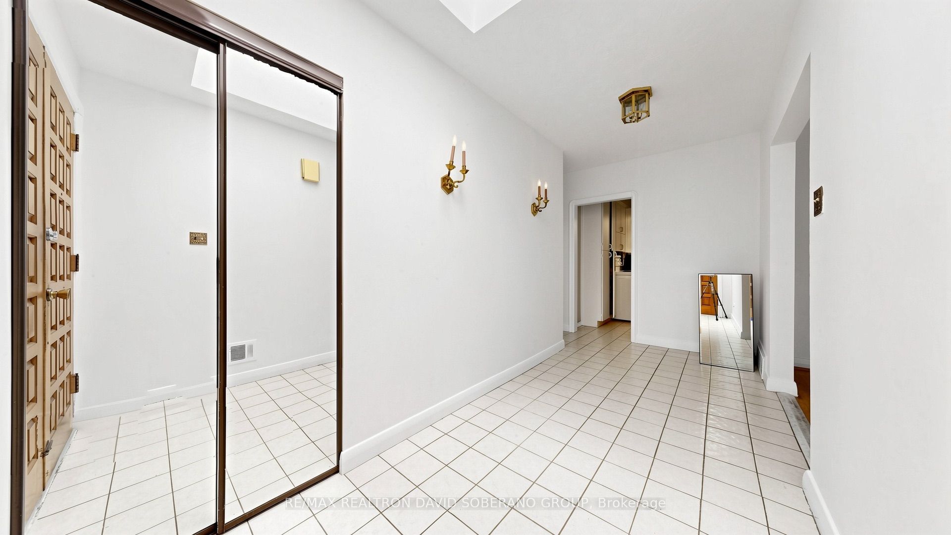 108 York Downs Drive Property Photo 4