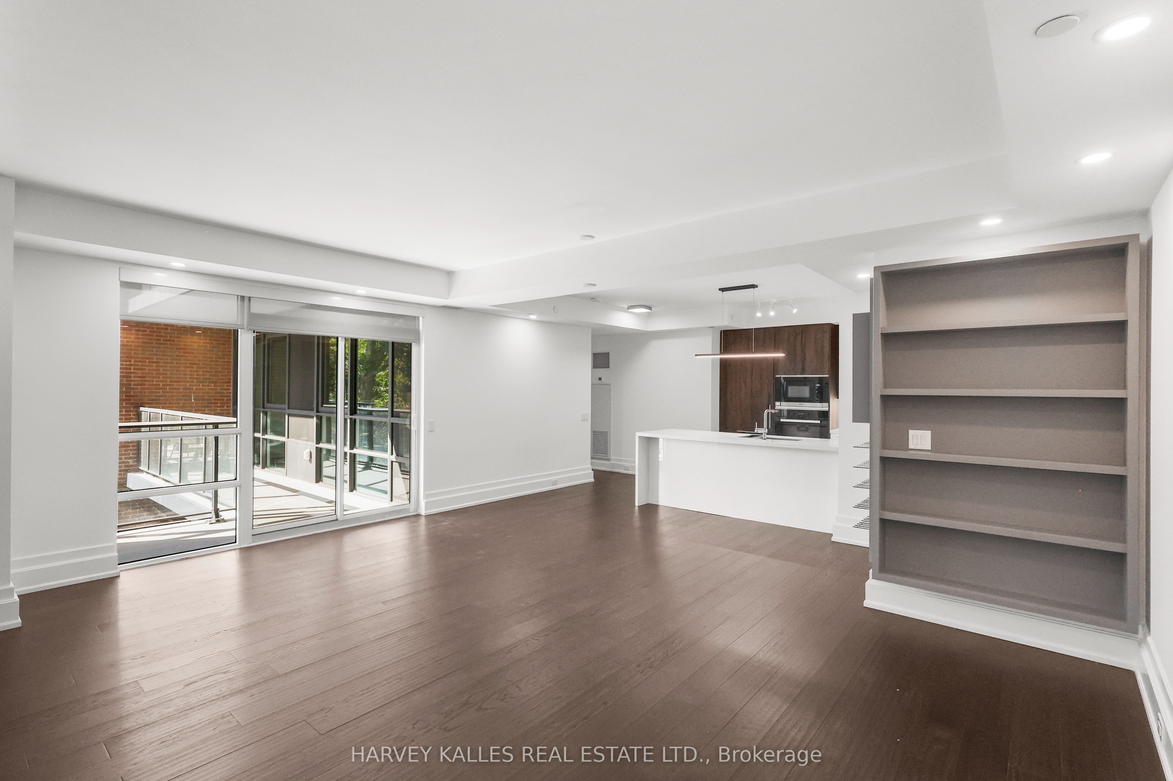 3 Southvale Drive 401 Property Photo 22