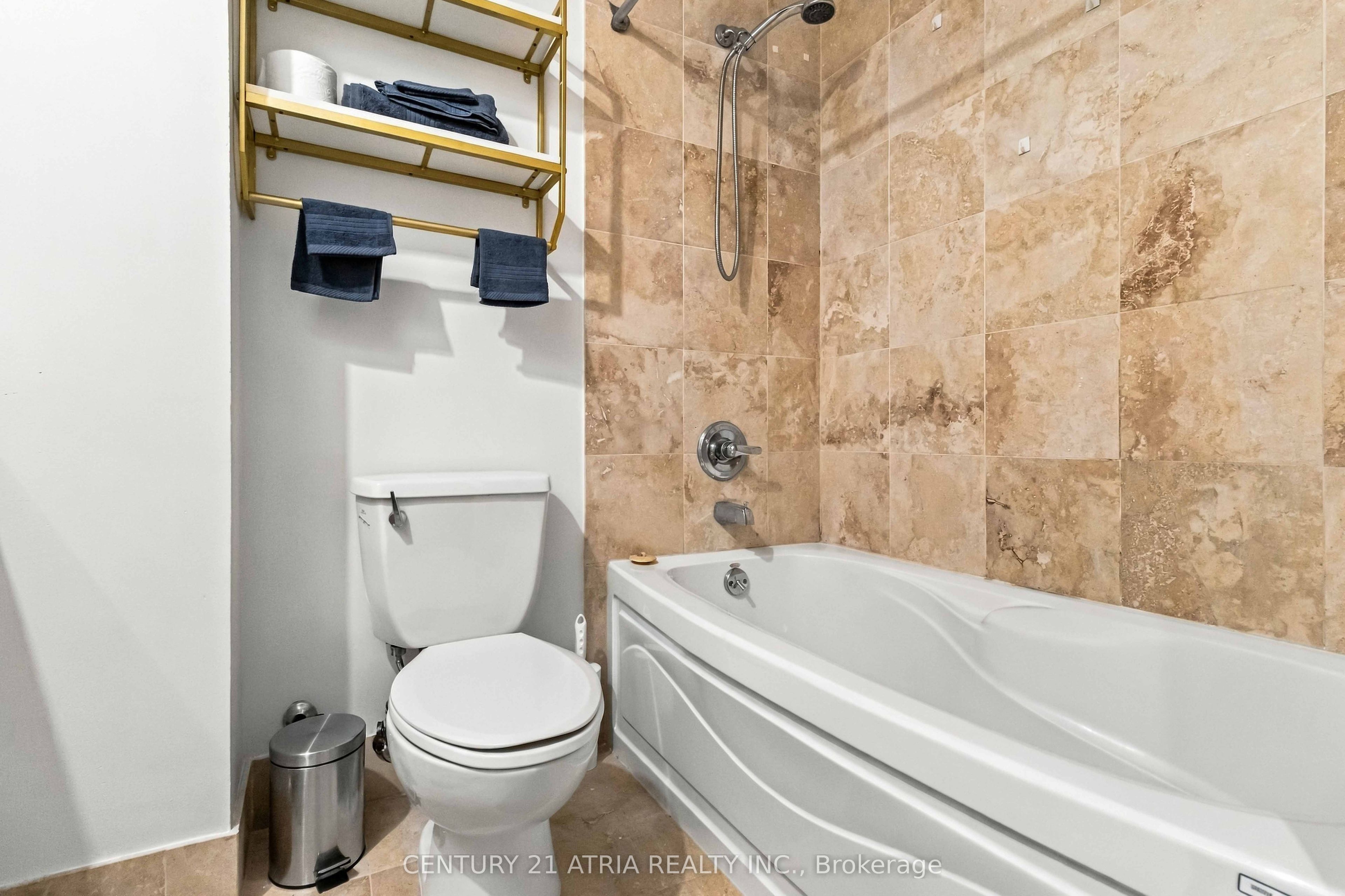 1 King Street W 2109 Property Photo 19