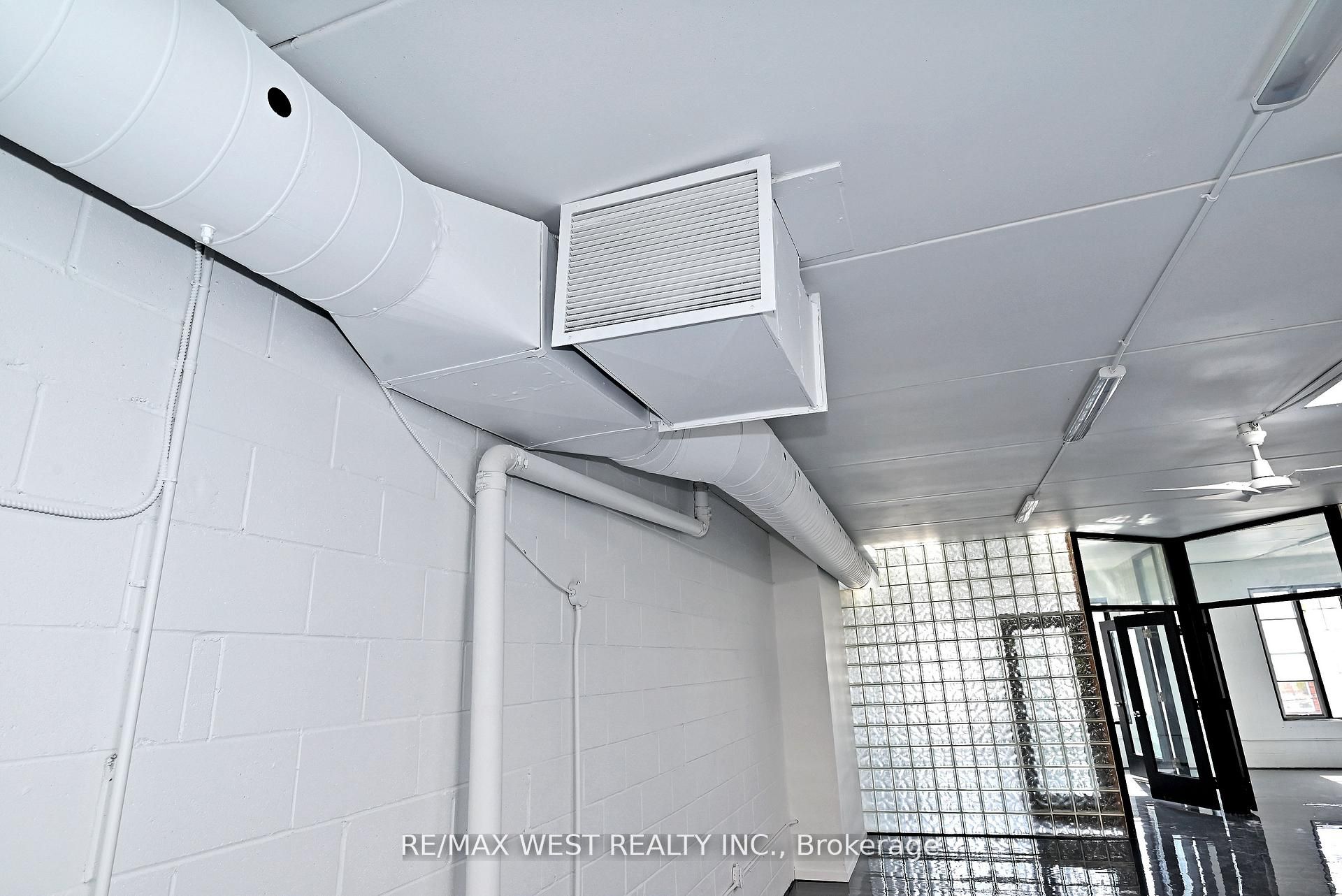 31 Atlantic Avenue Upper Property Photo 28