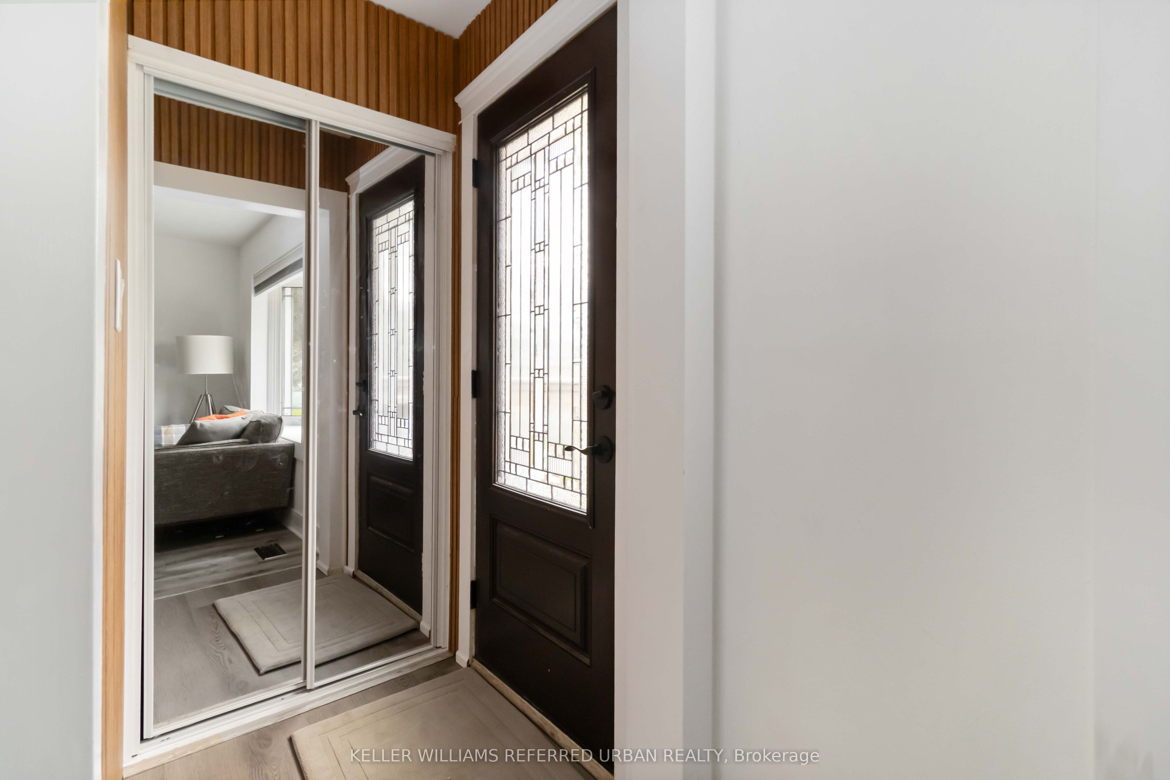 310 Senlac Road Property Photo 2