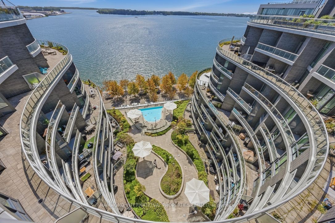 1 Edgewater Drive Sph10 Property Photo 1