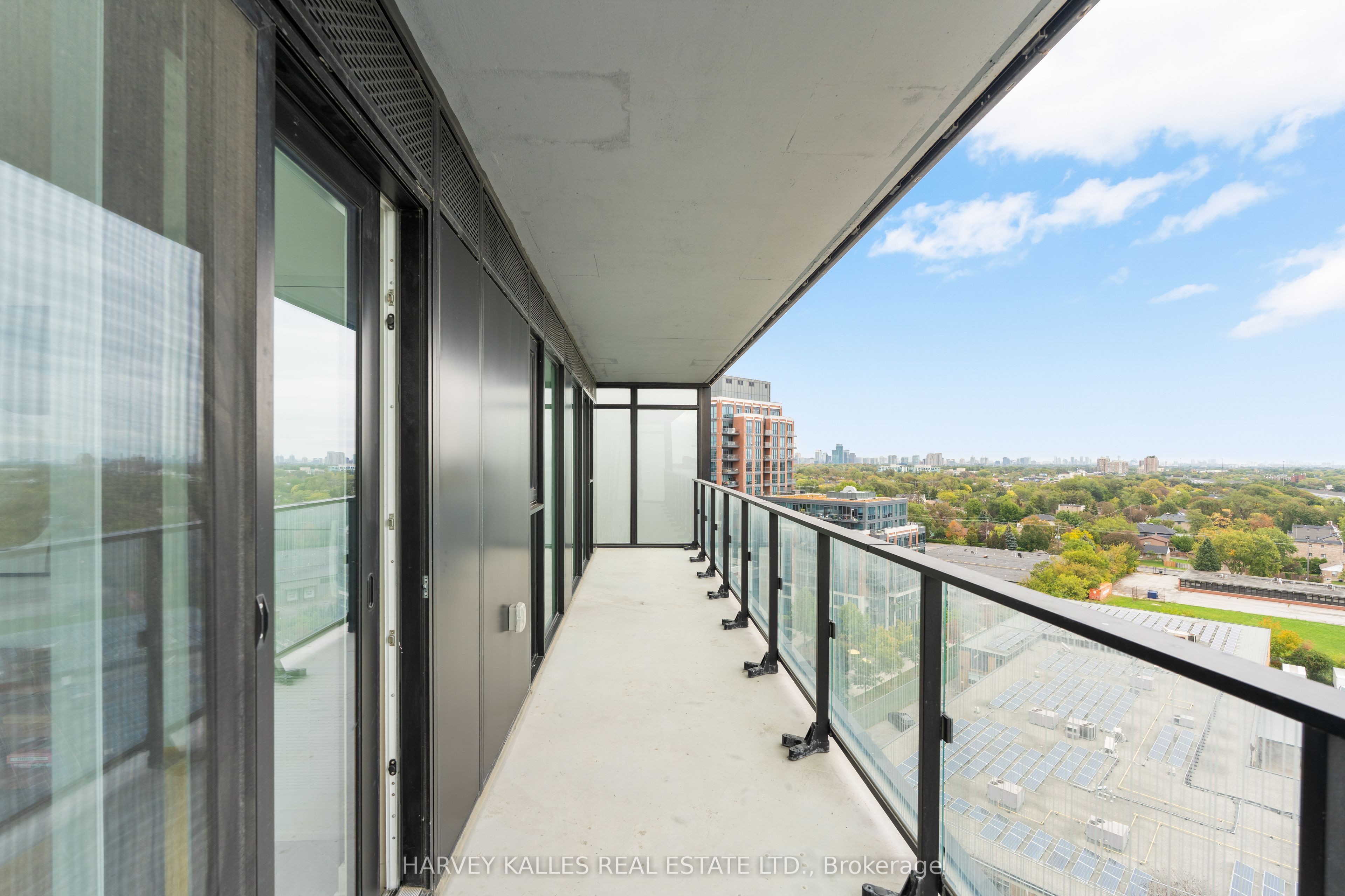 8 Tippett Road 1105 Property Photo 27