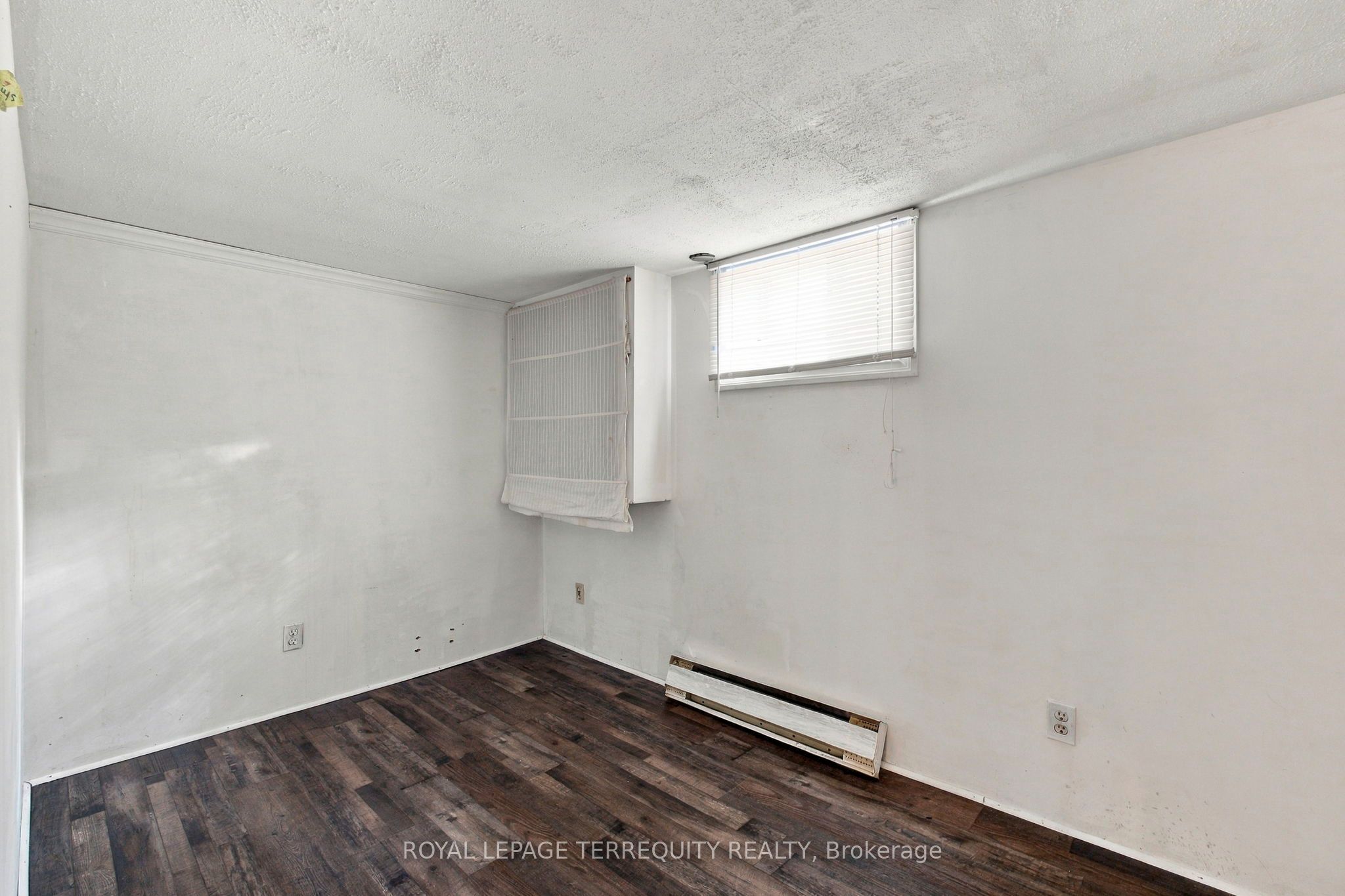 102 Anndale Drive Property Photo 24