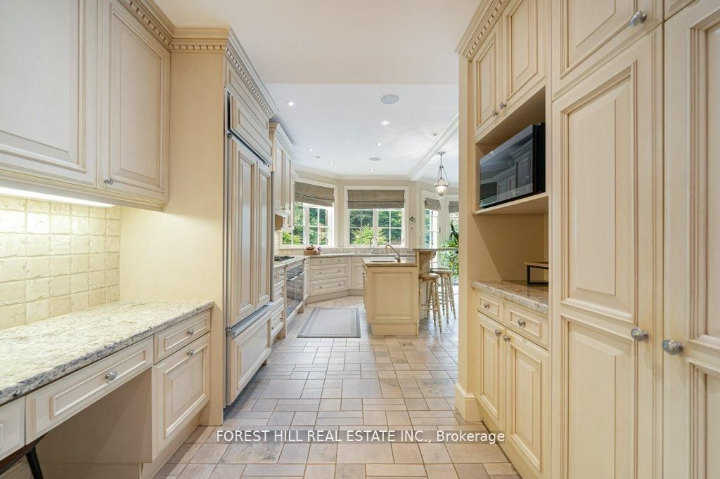 82 Brooke Avenue Property Photo 12
