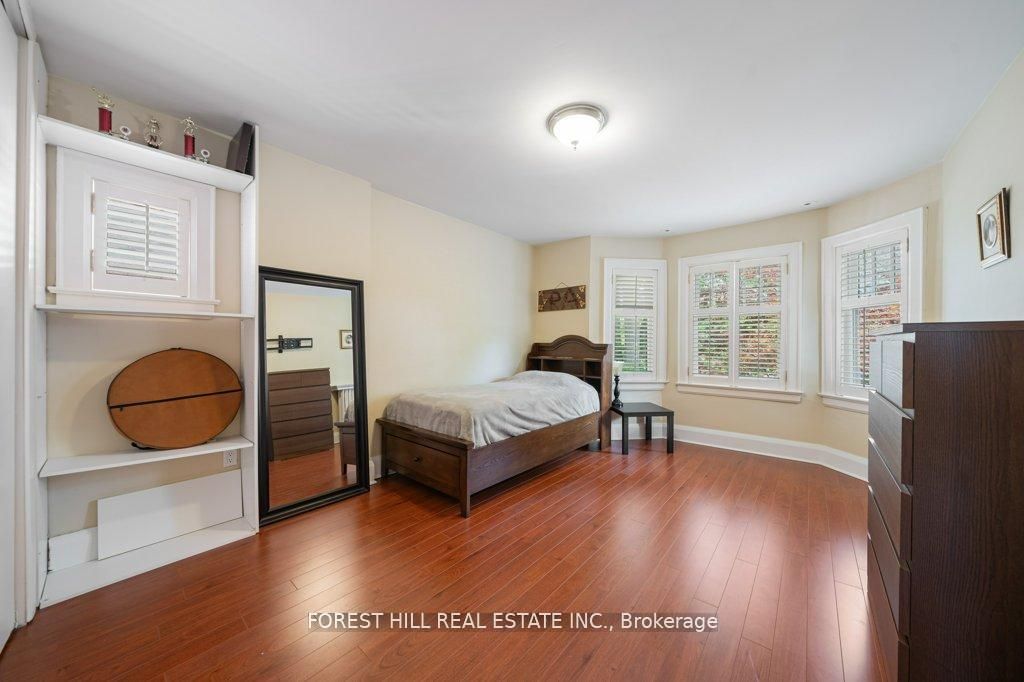 82 Brooke Avenue Property Photo 25