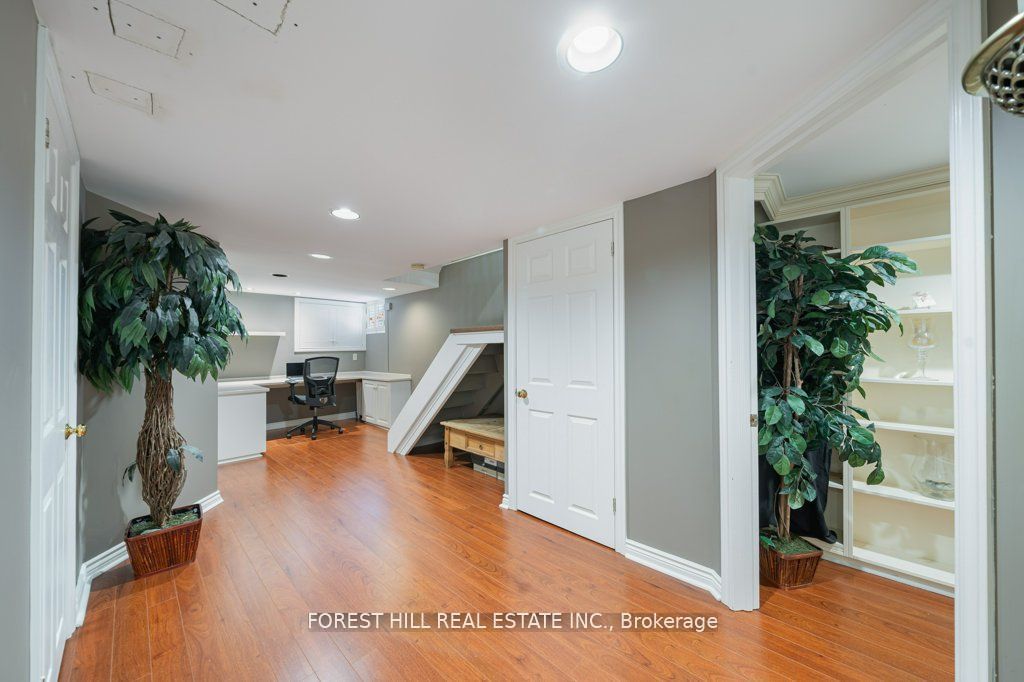 82 Brooke Avenue Property Photo 31