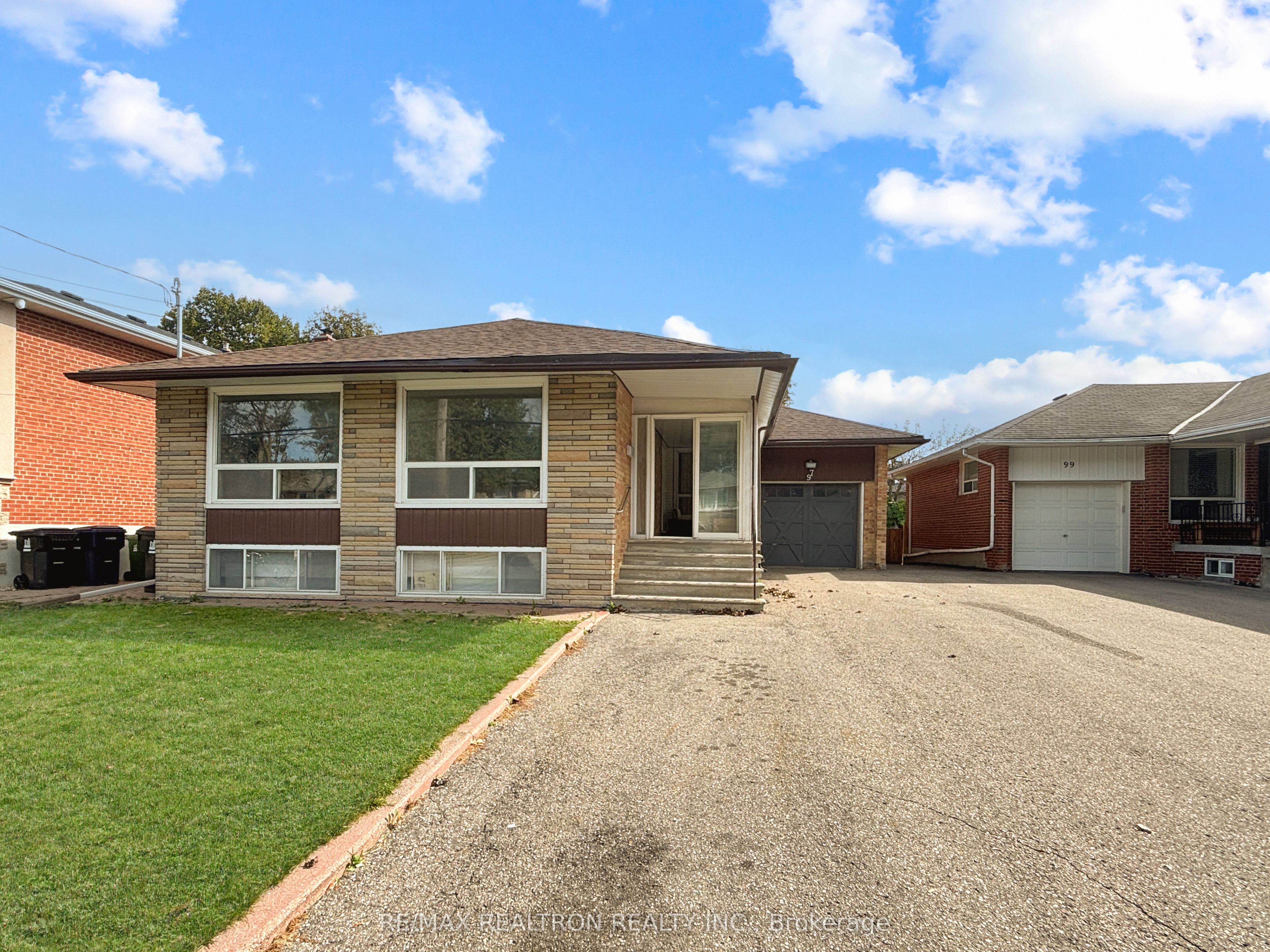 97 Overbrook Place Property Photo 1