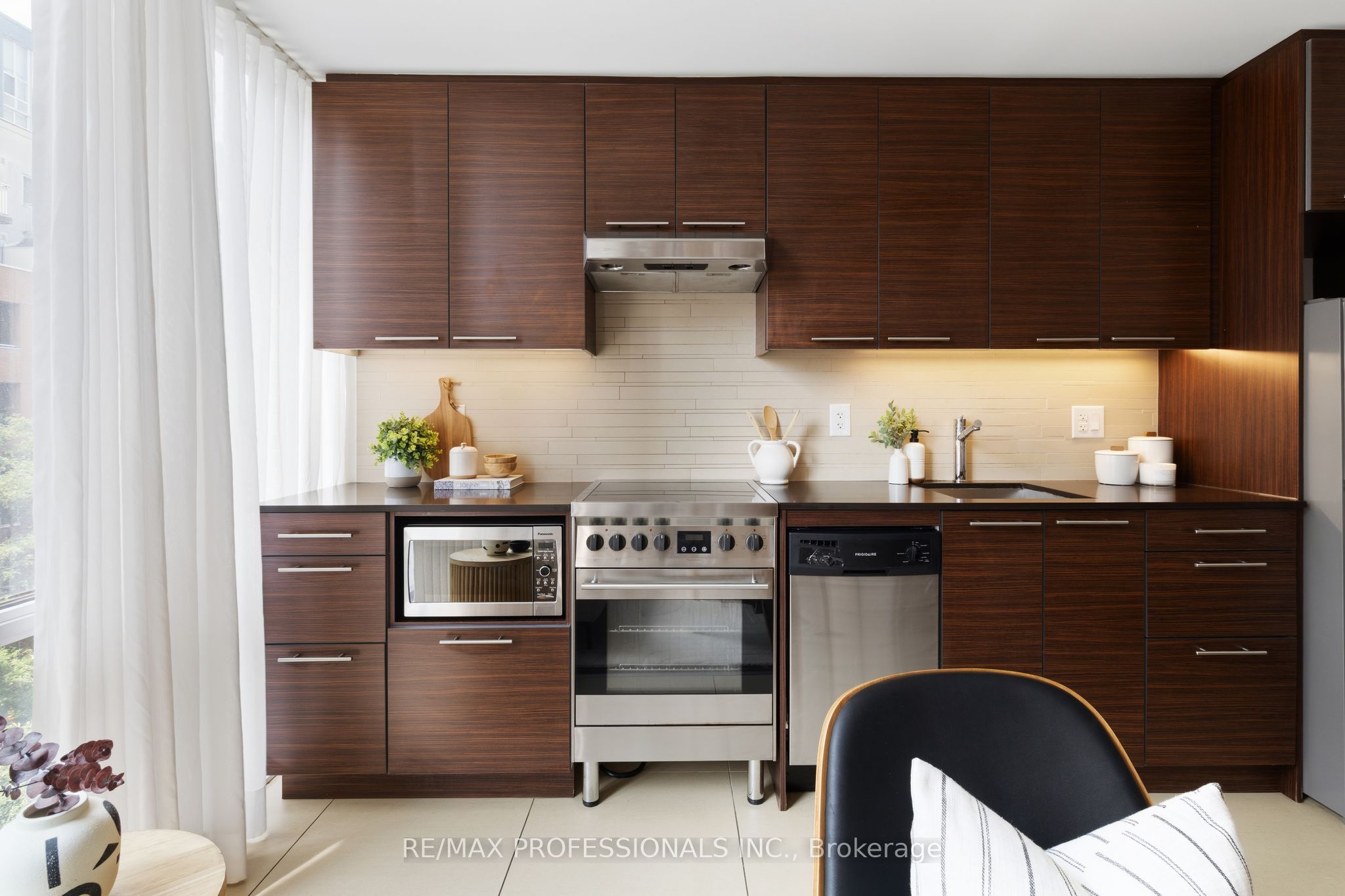3 Market Street 422 Property Photo 22