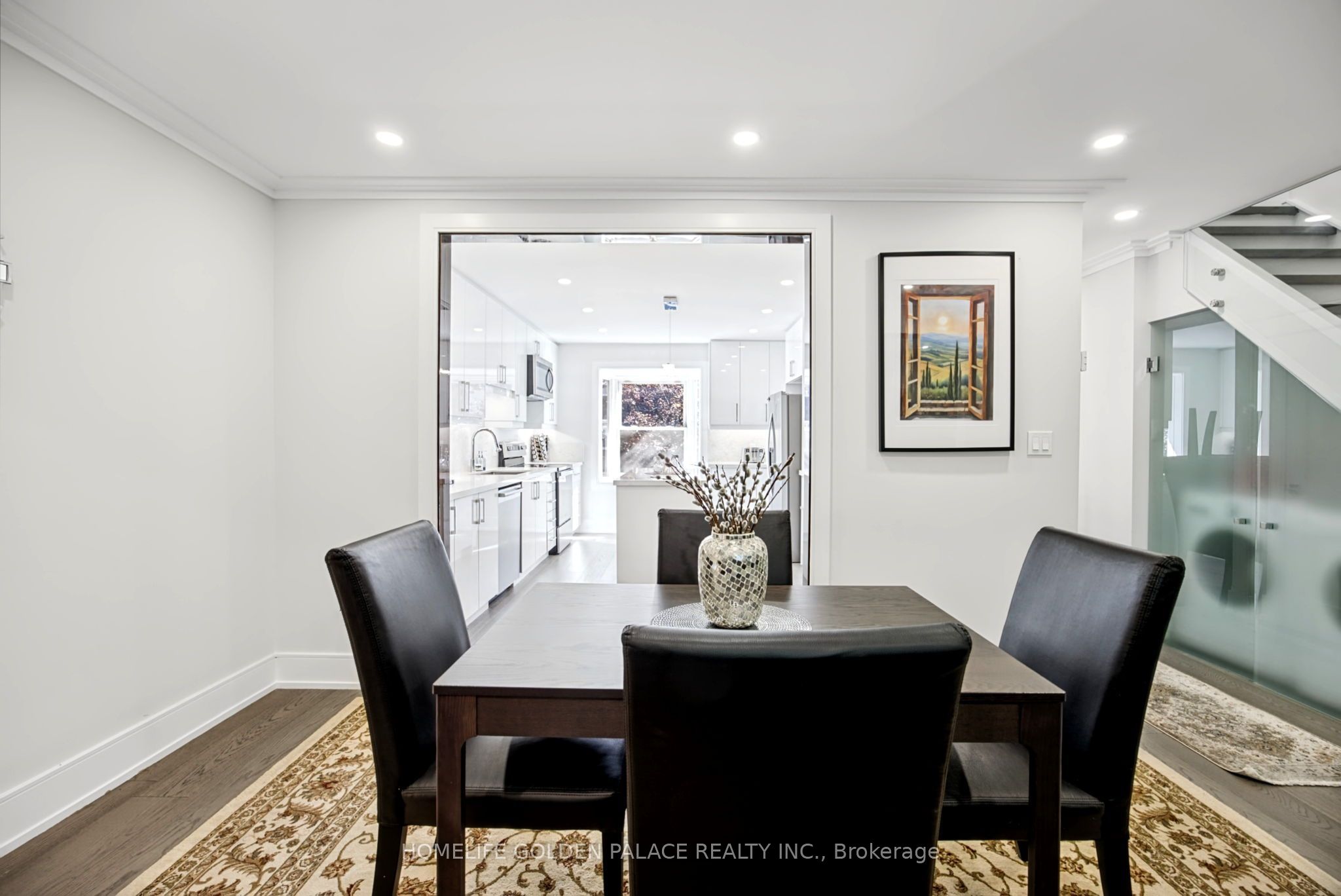 8 Red Maple Court Property Photo 12