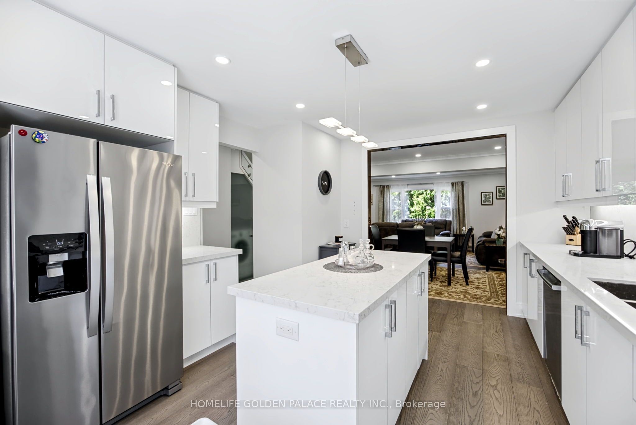 8 Red Maple Court Property Photo 16