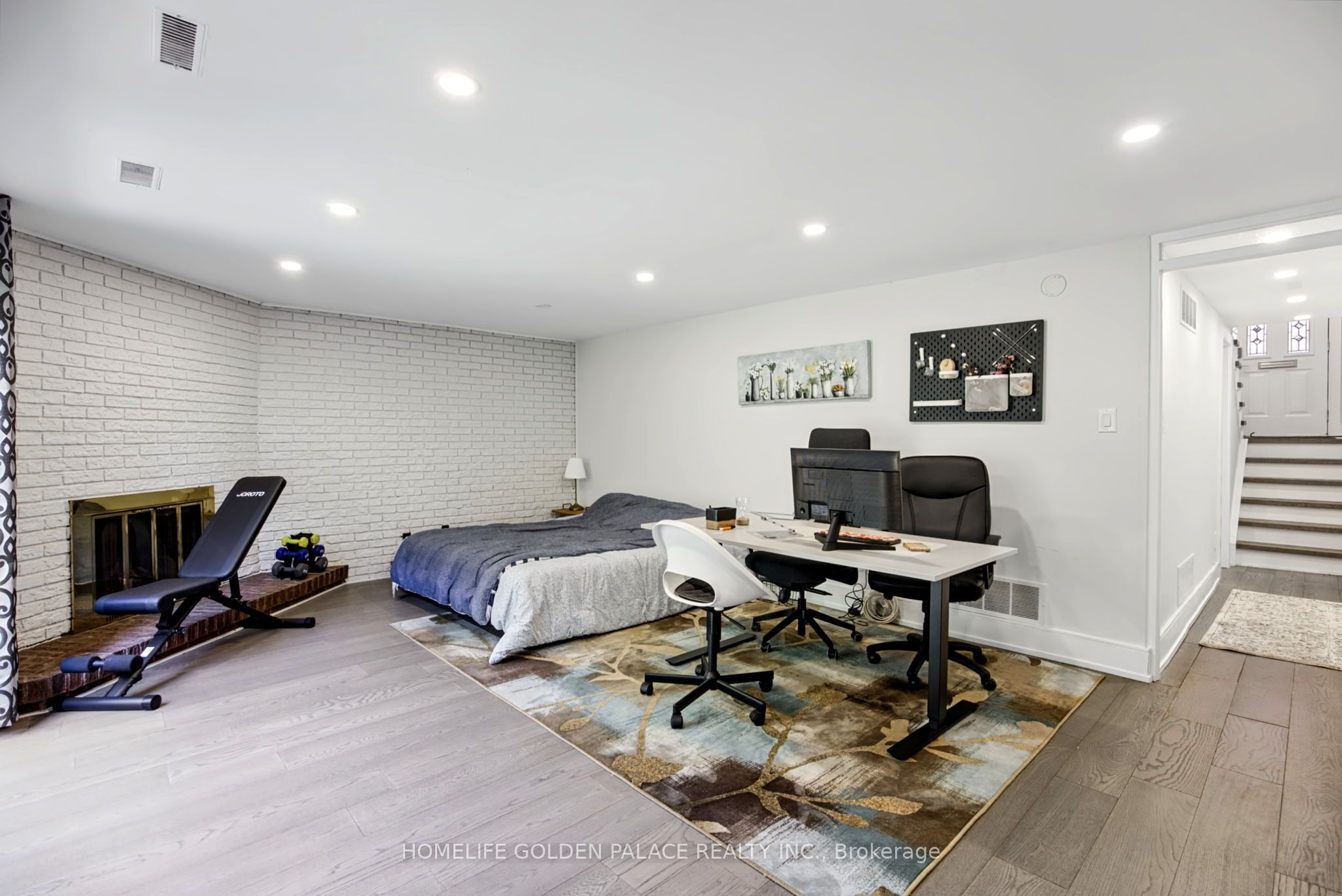 8 Red Maple Court Property Photo 39
